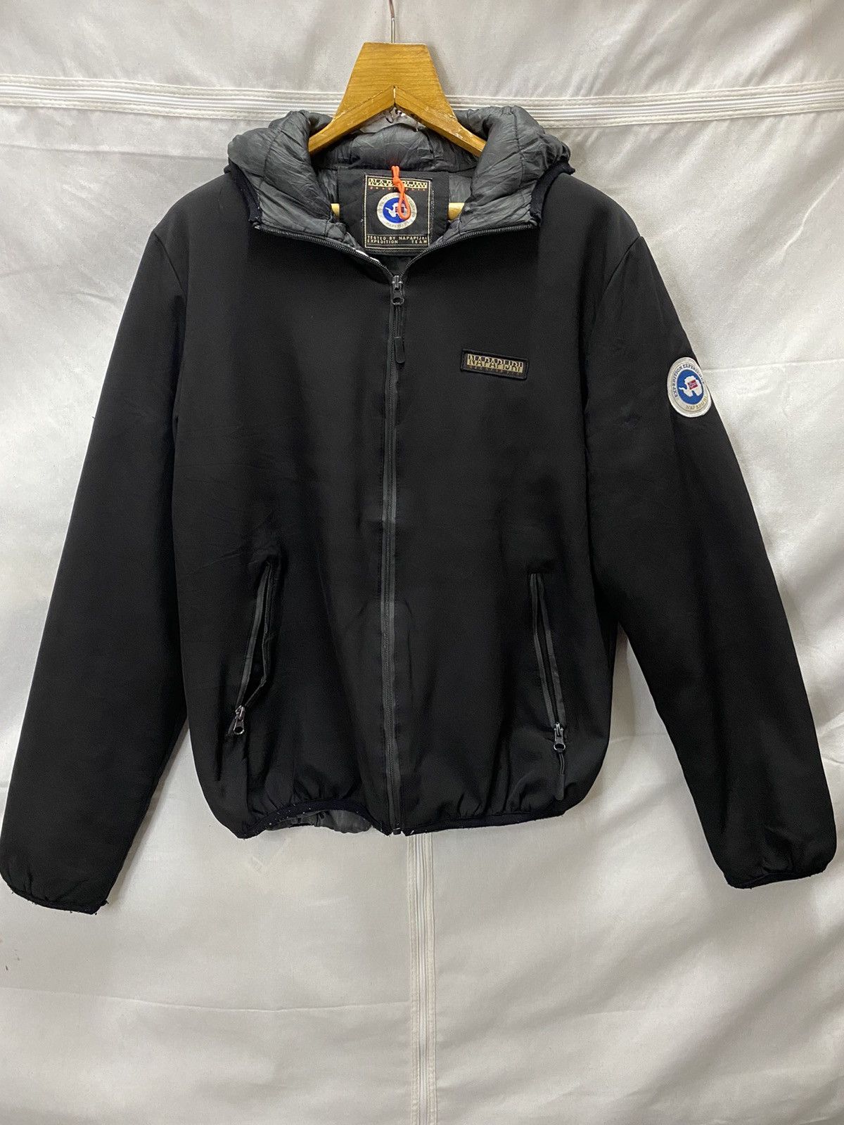 Napapijri Napapijri Puffer Jacket Hoodie Black Size US XL / EU 56 / 4 - 4 Thumbnail