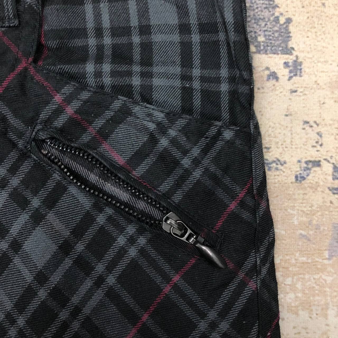 Japanese Brand P574 PUNK TARTAN DOUBLE WAIST CARGO PANTS Size US 30 / EU 46 - 6 Thumbnail