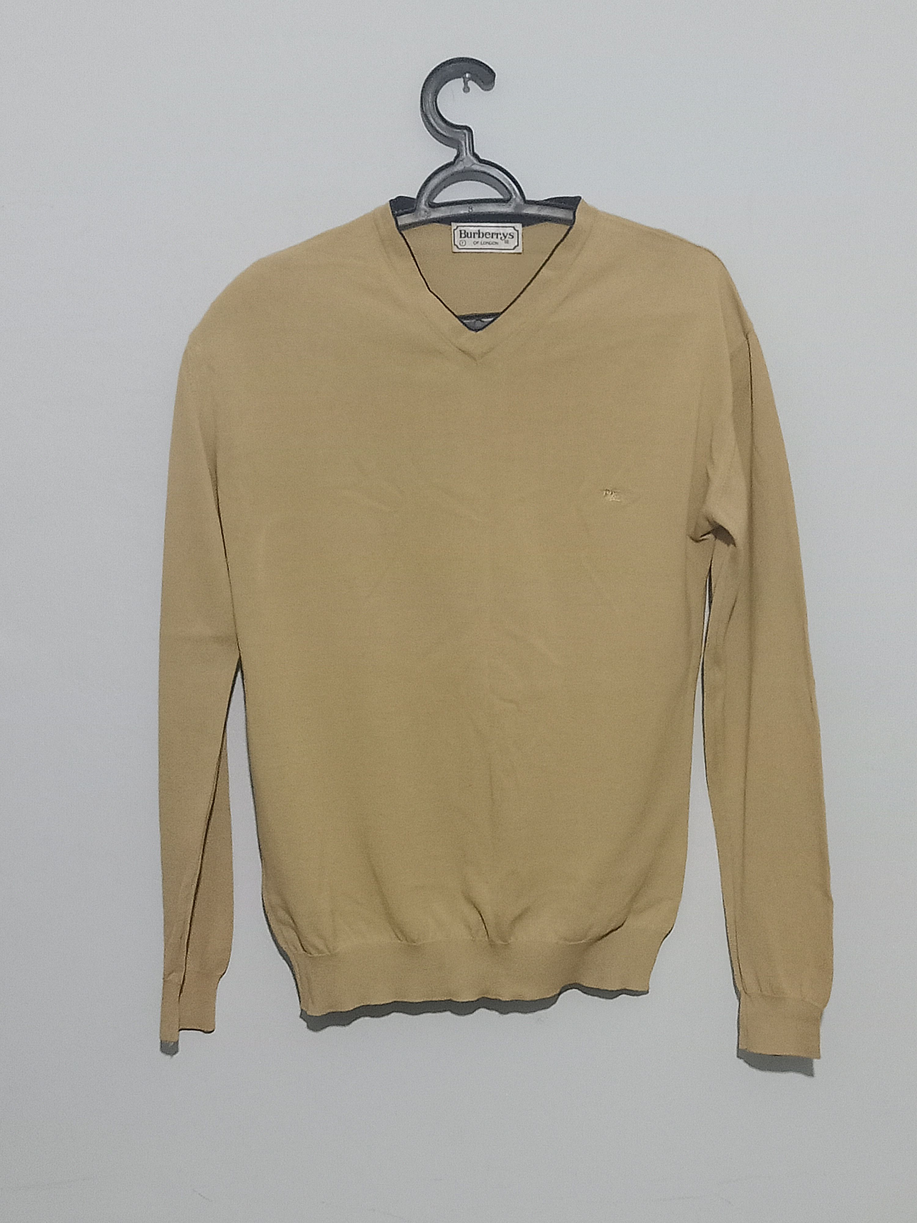 Burberry 🔥 Burberry V-neck Sweater light beige jumper size Small Size US S / EU 44-46 / 1 - 1 Thumbnail