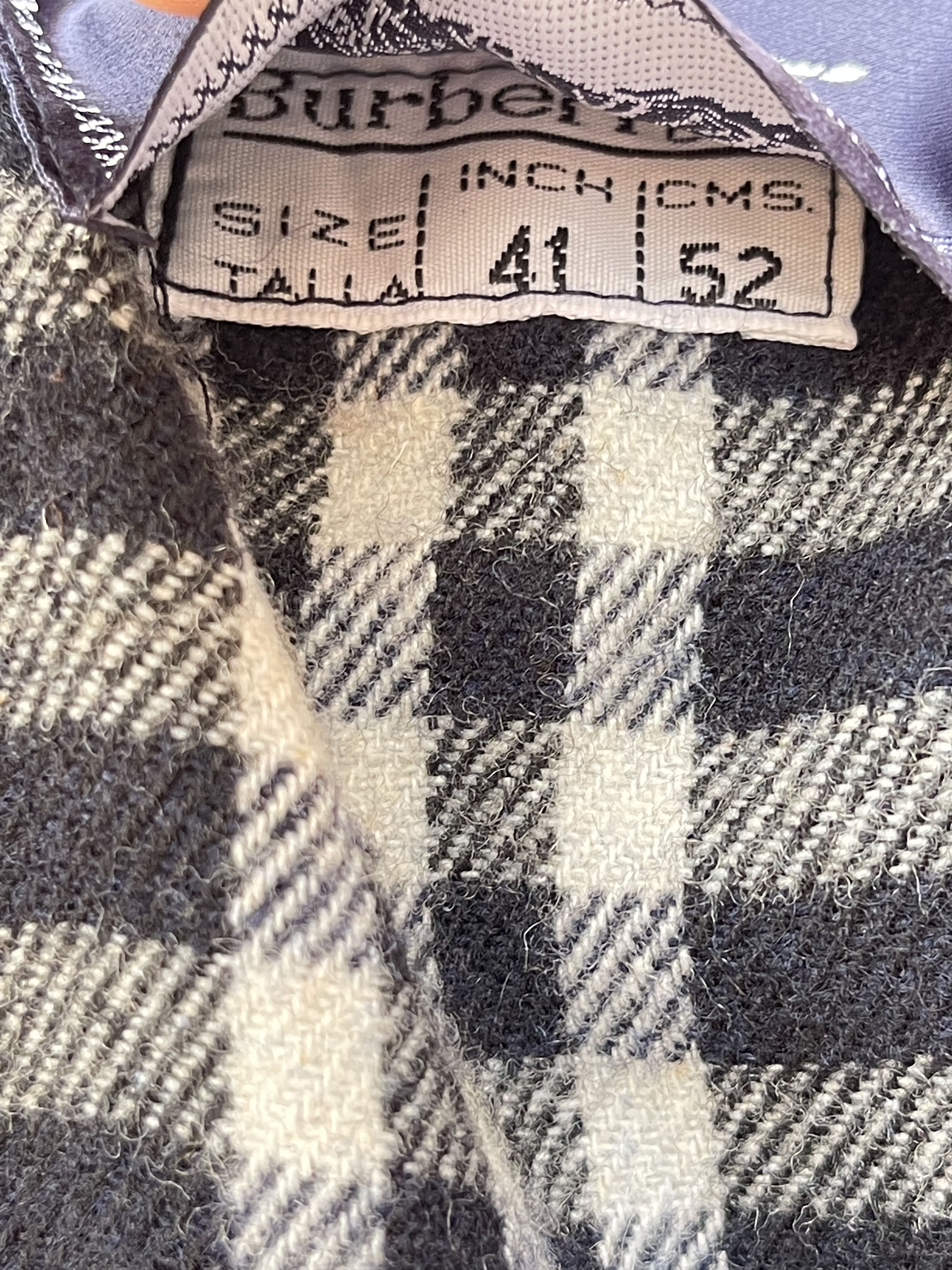 Burberry 🔥 novacheck Vintage Burberry coat jacket wool size 52it L Size US L / EU 52-54 / 3 - 9 Thumbnail