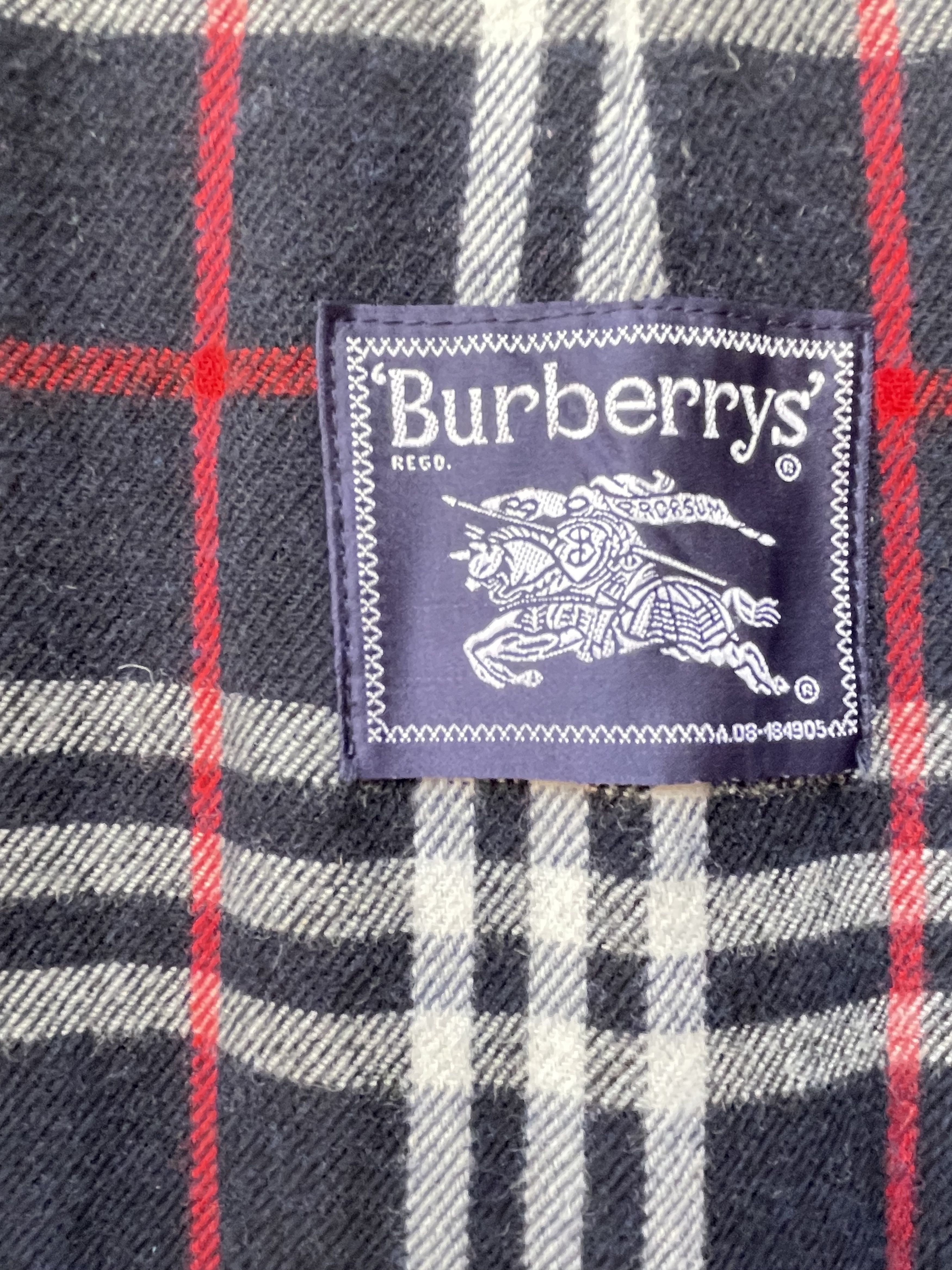 Burberry 🔥 novacheck Vintage Burberry coat jacket wool size 52it L Size US L / EU 52-54 / 3 - 8 Thumbnail