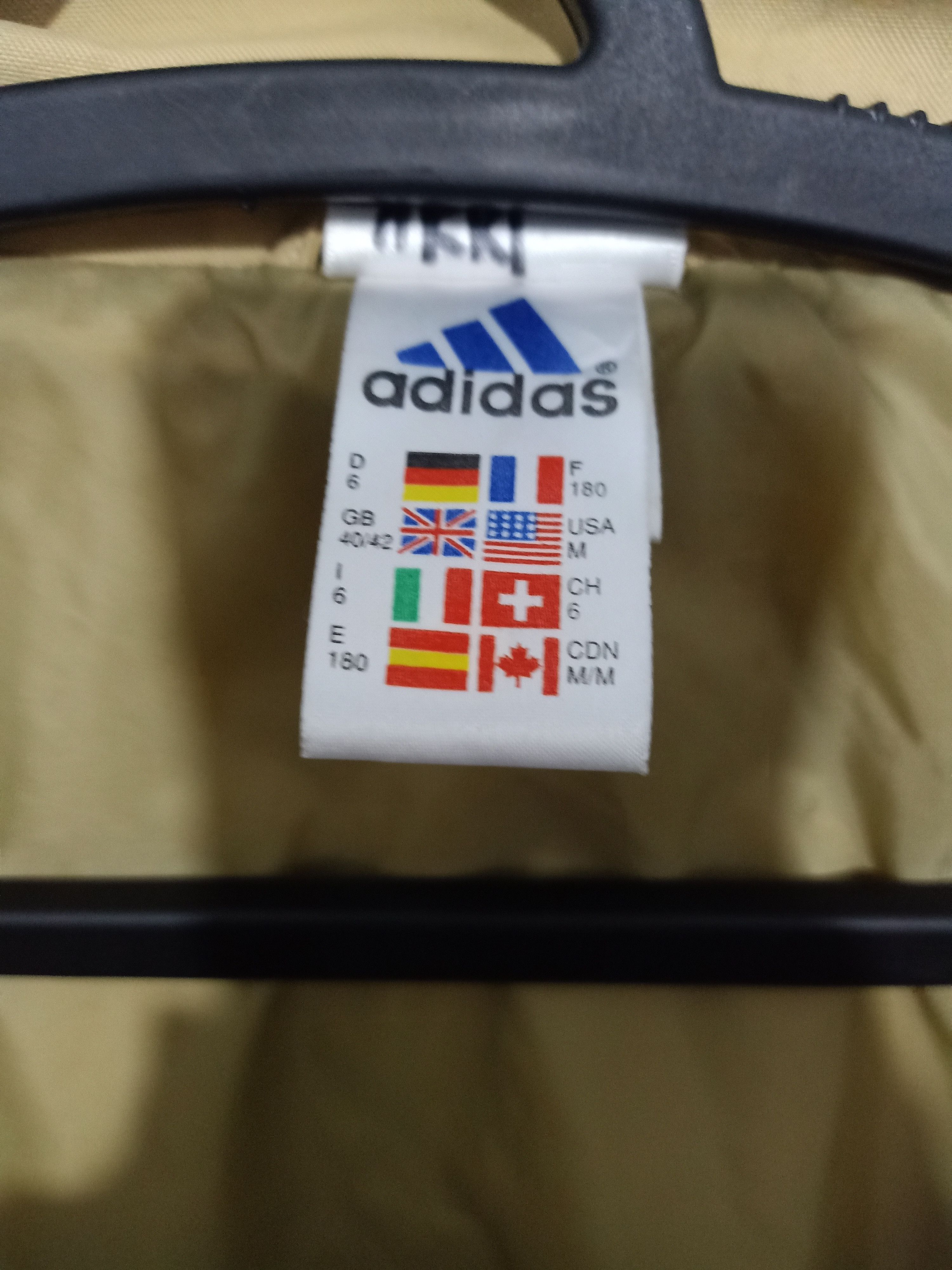 Adidas Vintage 🔥 Adidas windbreaker light jacket Size US L / EU 52-54 / 3 - 8 Thumbnail