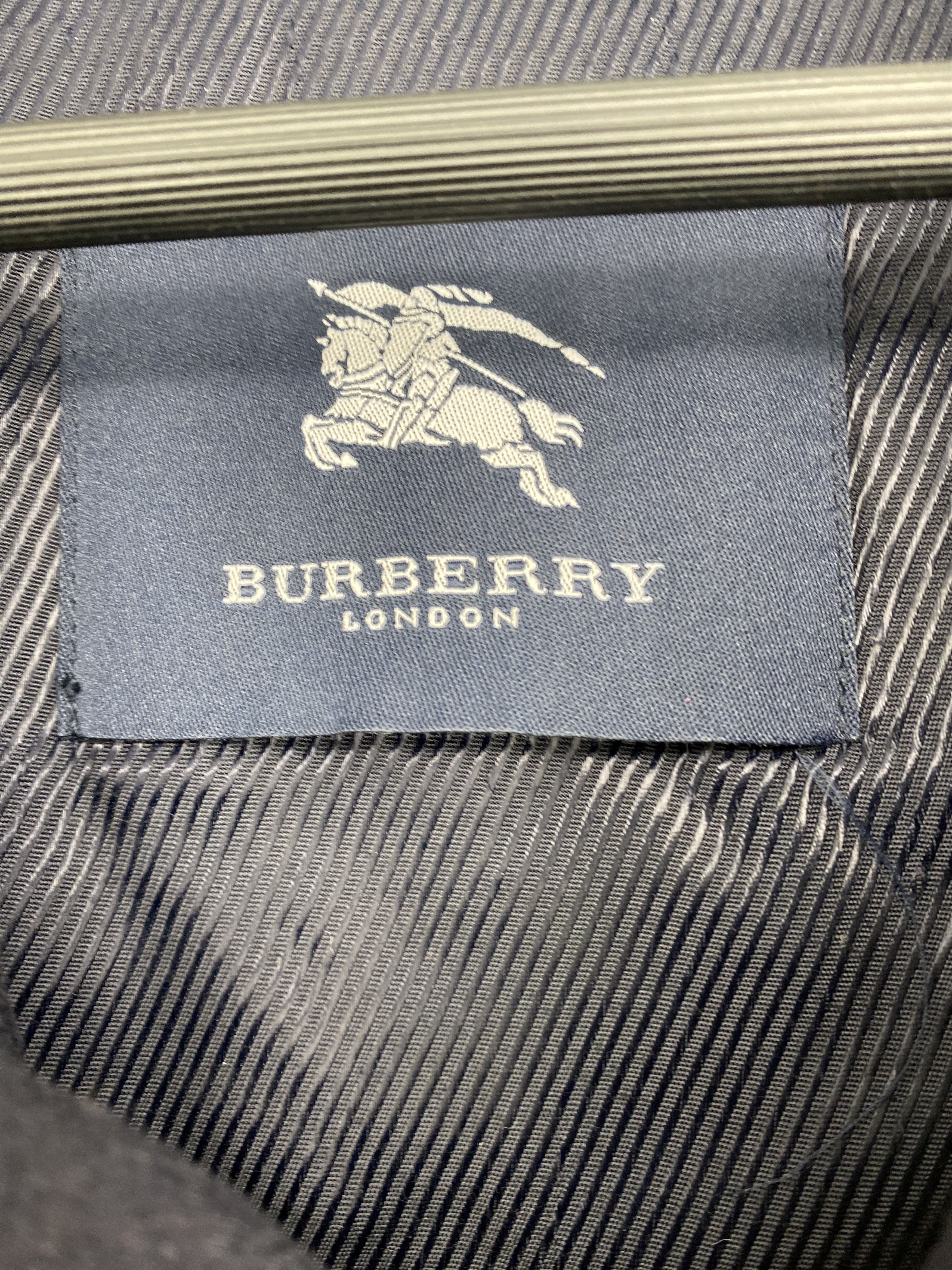 Burberry 🔥 vintage Parka Burberry london beige novacheck L Size US L / EU 52-54 / 3 - 7 Thumbnail