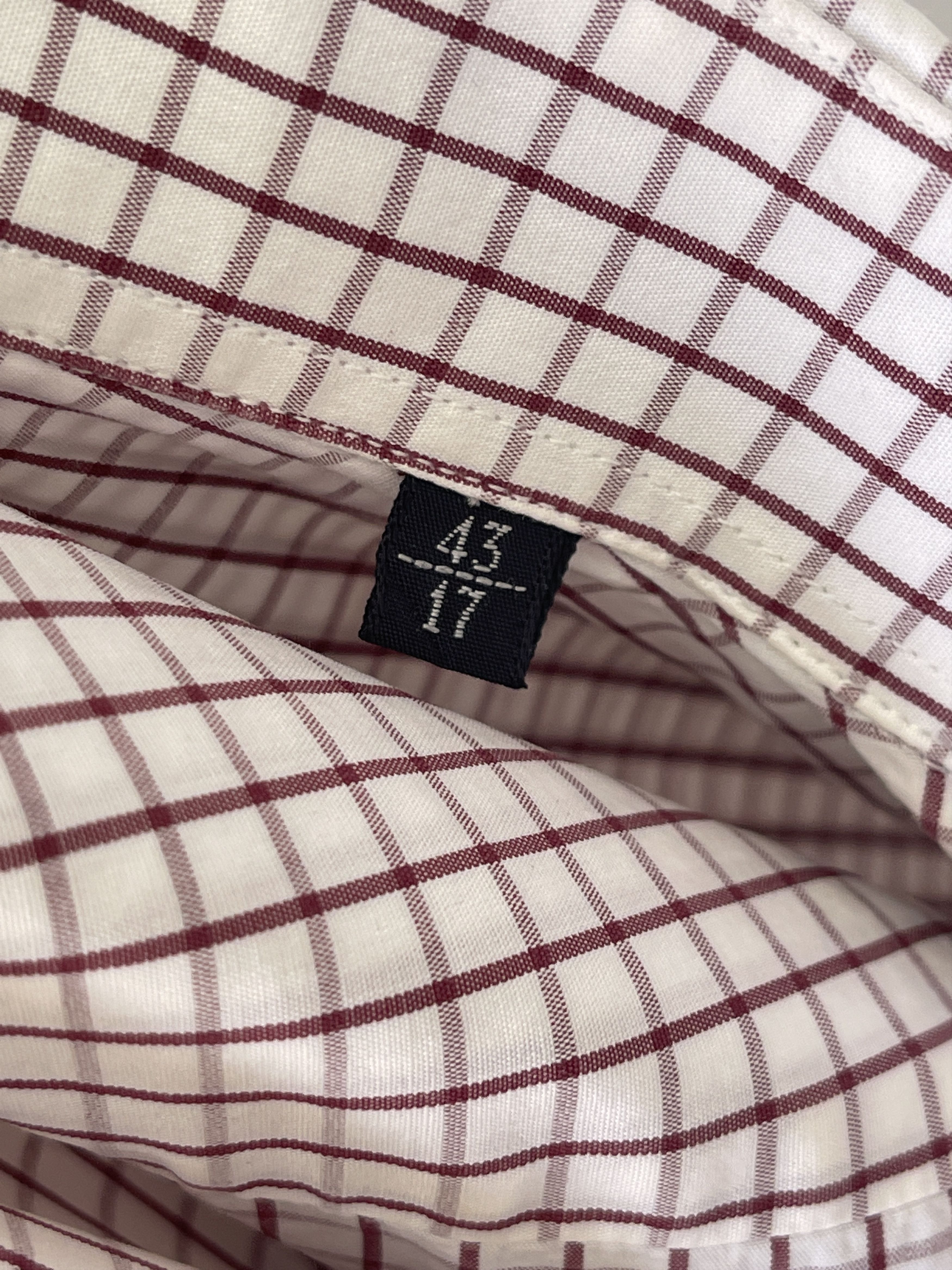 Burberry 🔥 Burberry plaid shirt burgundy and white size L Size US L / EU 52-54 / 3 - 7 Thumbnail