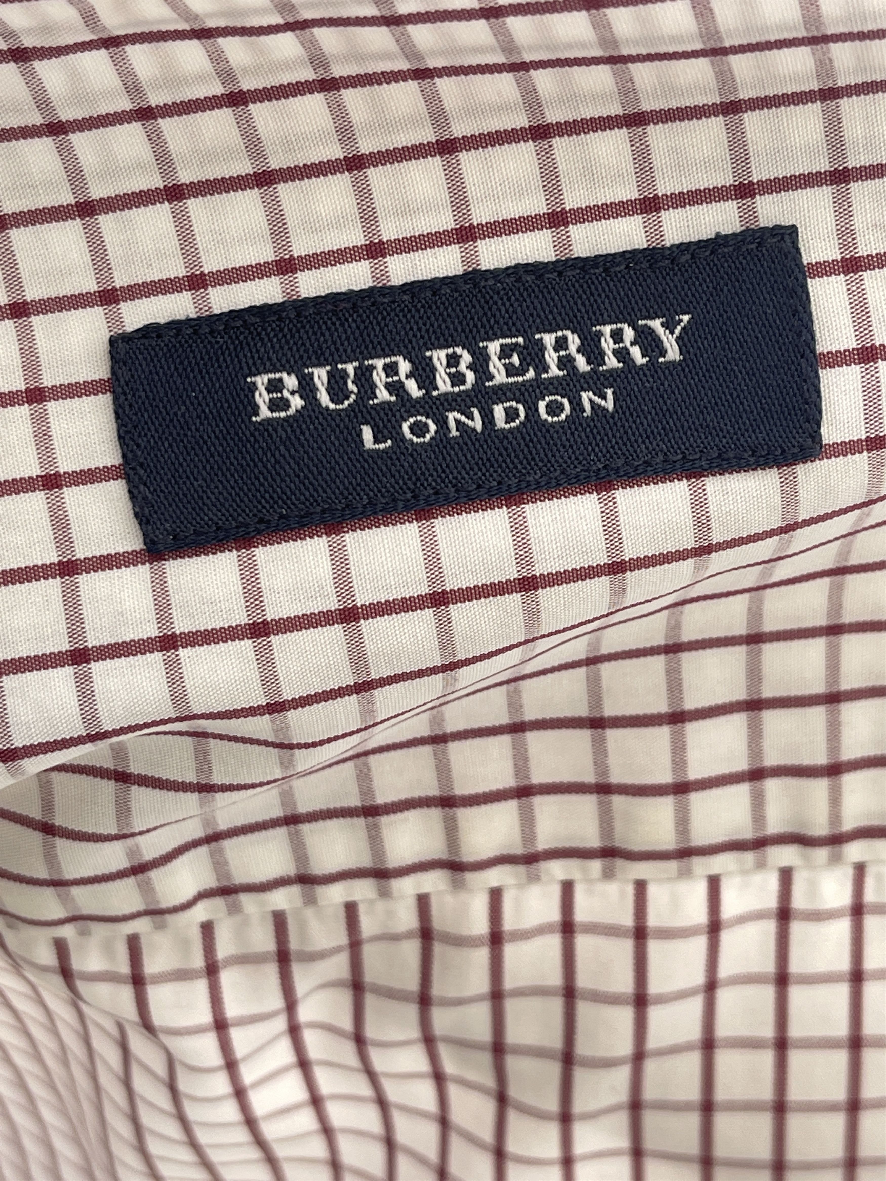 Burberry 🔥 Burberry plaid shirt burgundy and white size L Size US L / EU 52-54 / 3 - 6 Thumbnail