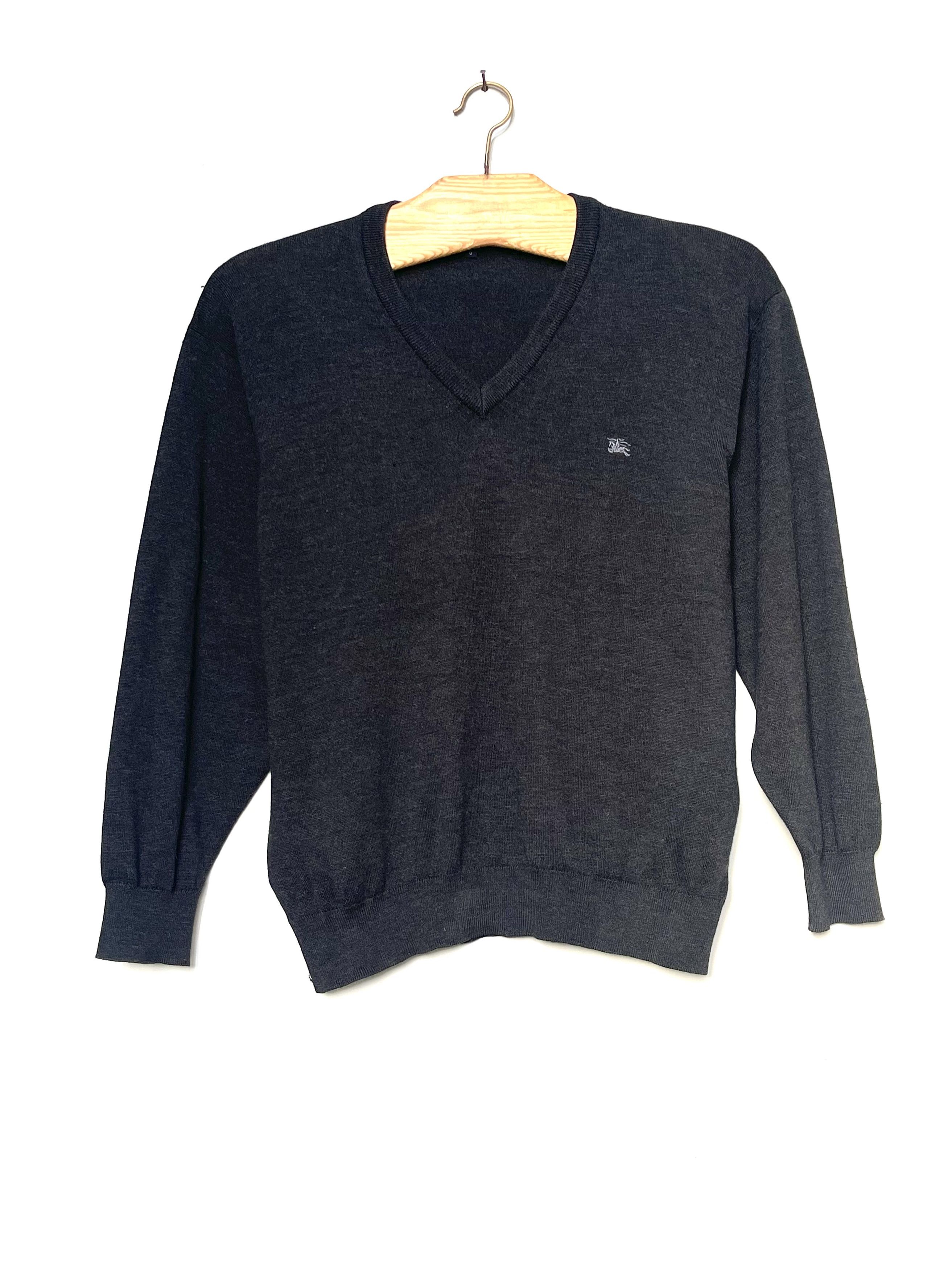 Burberry 🔥 jumper sweater Burberry size L wool V-neck Size US L / EU 52-54 / 3 - 1 Thumbnail