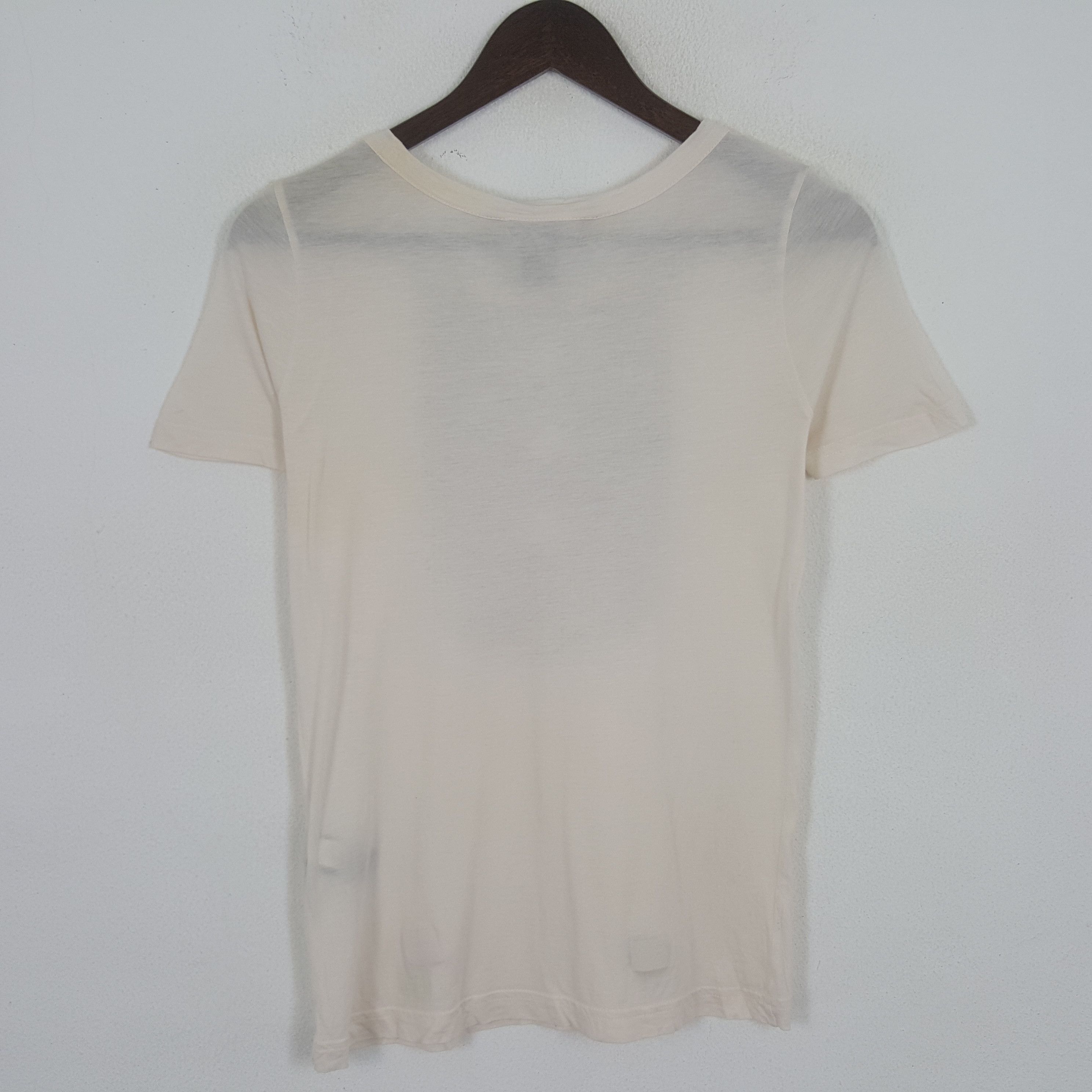 Vintage Marc By Marc Jacobs Tshirt