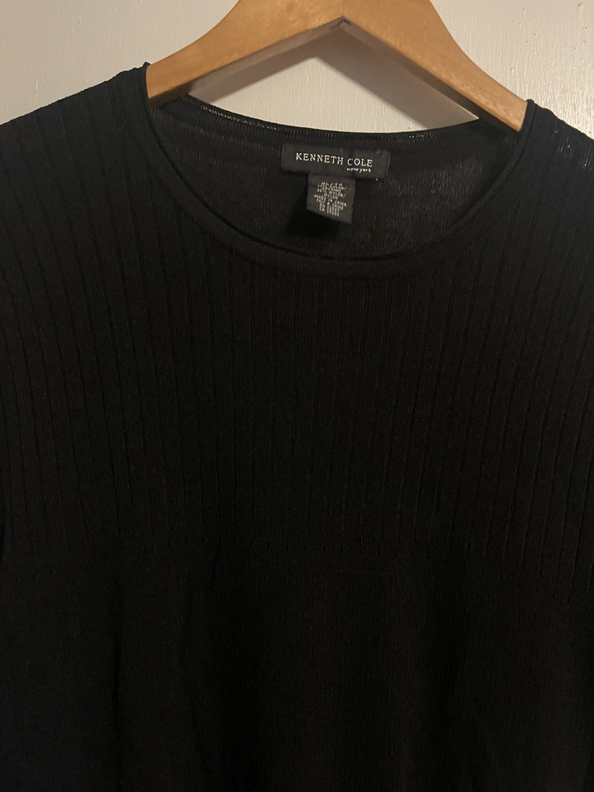 Kenneth Cole Vintage Kenneth Cole Tee Size US XL / EU 56 / 4 - 2 Thumbnail