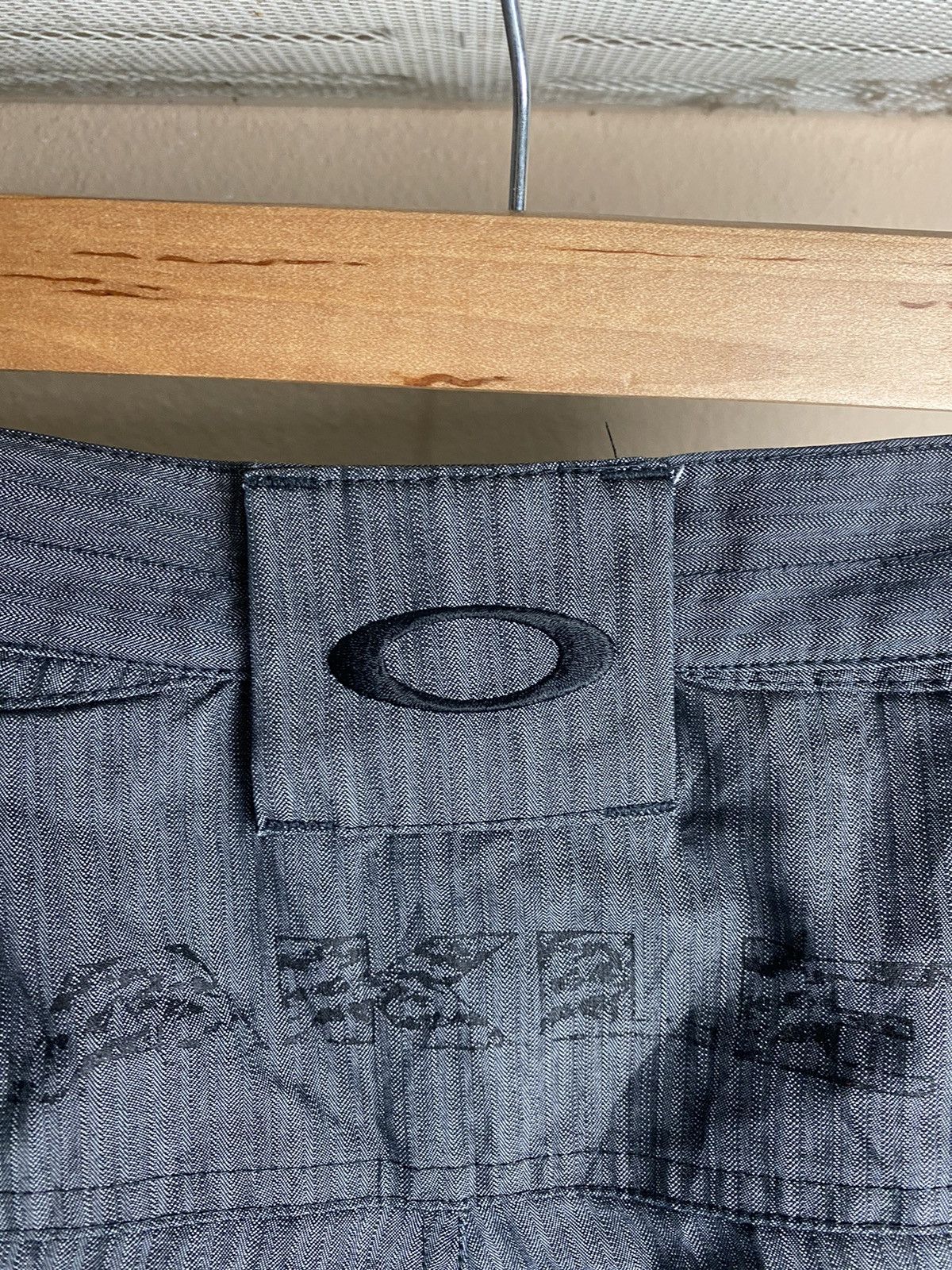 Oakley Oakley Nice Deisgn Golf Pants ❗️ Size US 33 - 10 Thumbnail