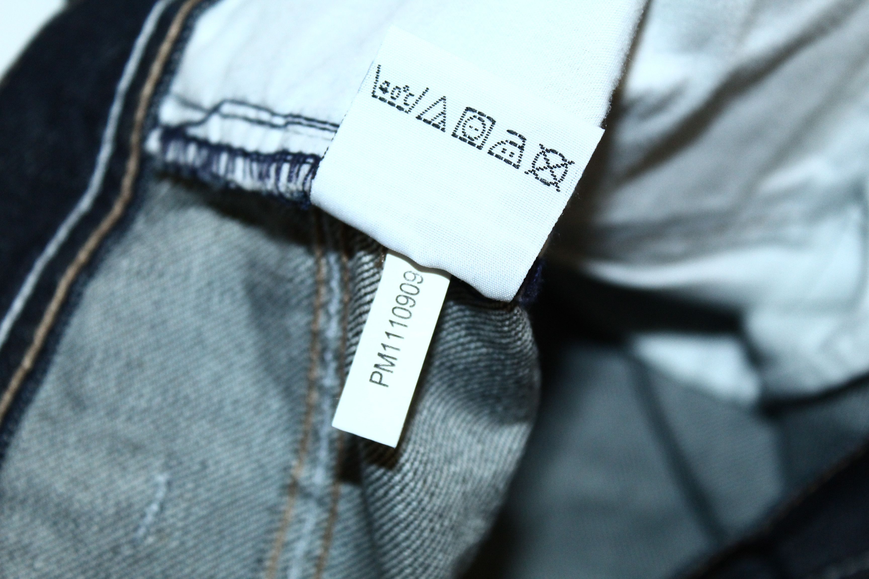 Pelle Pelle VTG Pelle Pelle Wide leg black raw denim baggy rap jeans Size US 38 / EU 54 - 12 Thumbnail