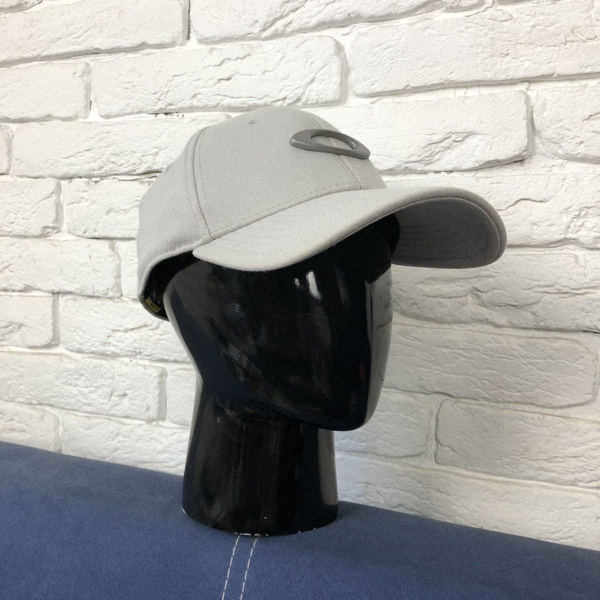 Oakley Oakley vintage cap Size ONE SIZE - 1 Thumbnail
