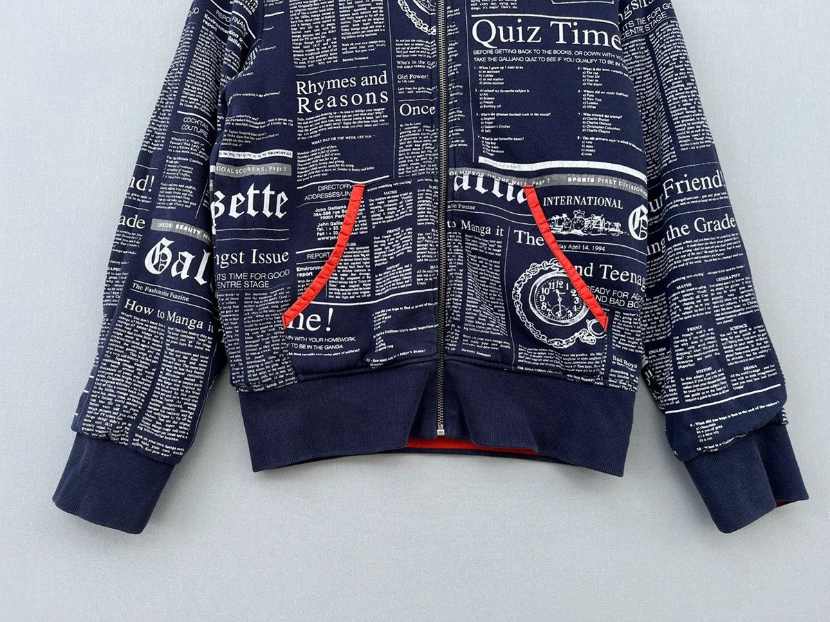 John Galliano 🔥Rare JOHN GALLIANO Gazette Newspaper Reversible Jacket Size S / US 4 / IT 40 - 12 Thumbnail