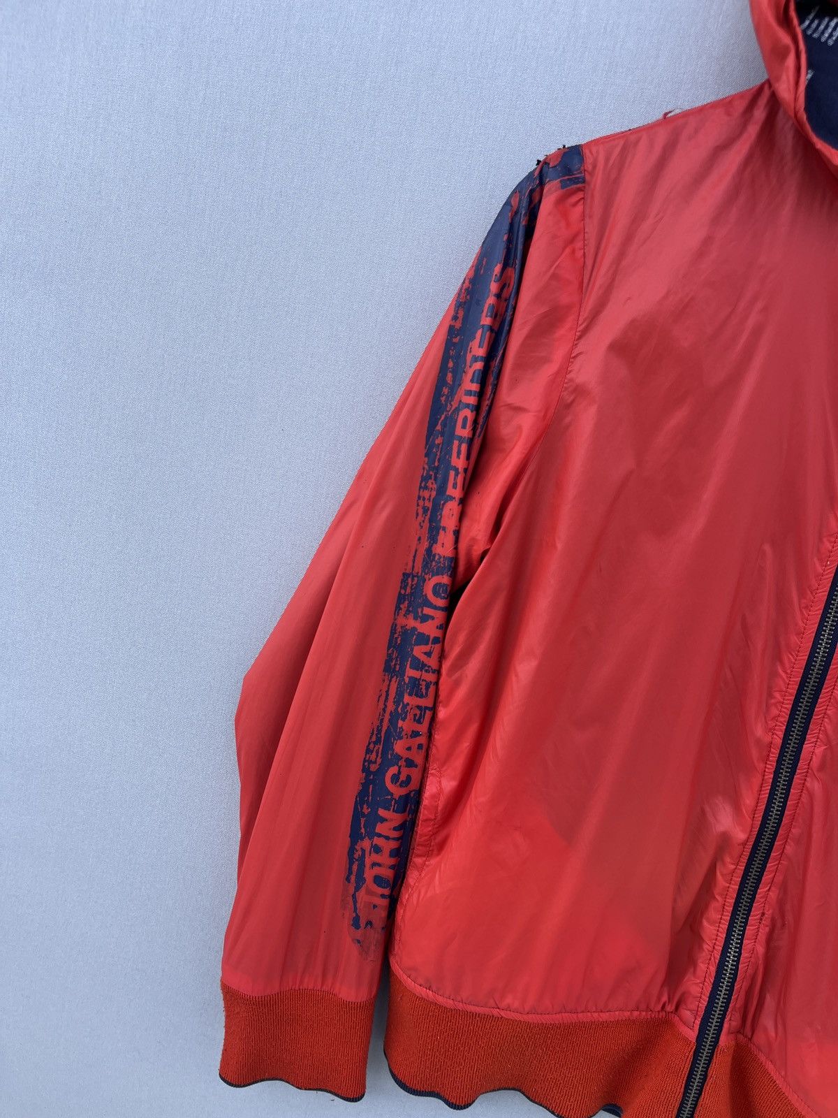 John Galliano 🔥Rare JOHN GALLIANO Gazette Newspaper Reversible Jacket Size S / US 4 / IT 40 - 14 Thumbnail