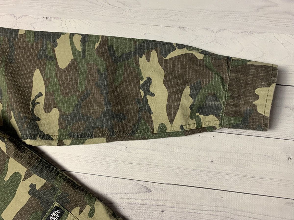 Dickies × Vintage Vintage Dickies Camo over shirt light jacket size M Size US M / EU 48-50 / 2 - 9 Thumbnail
