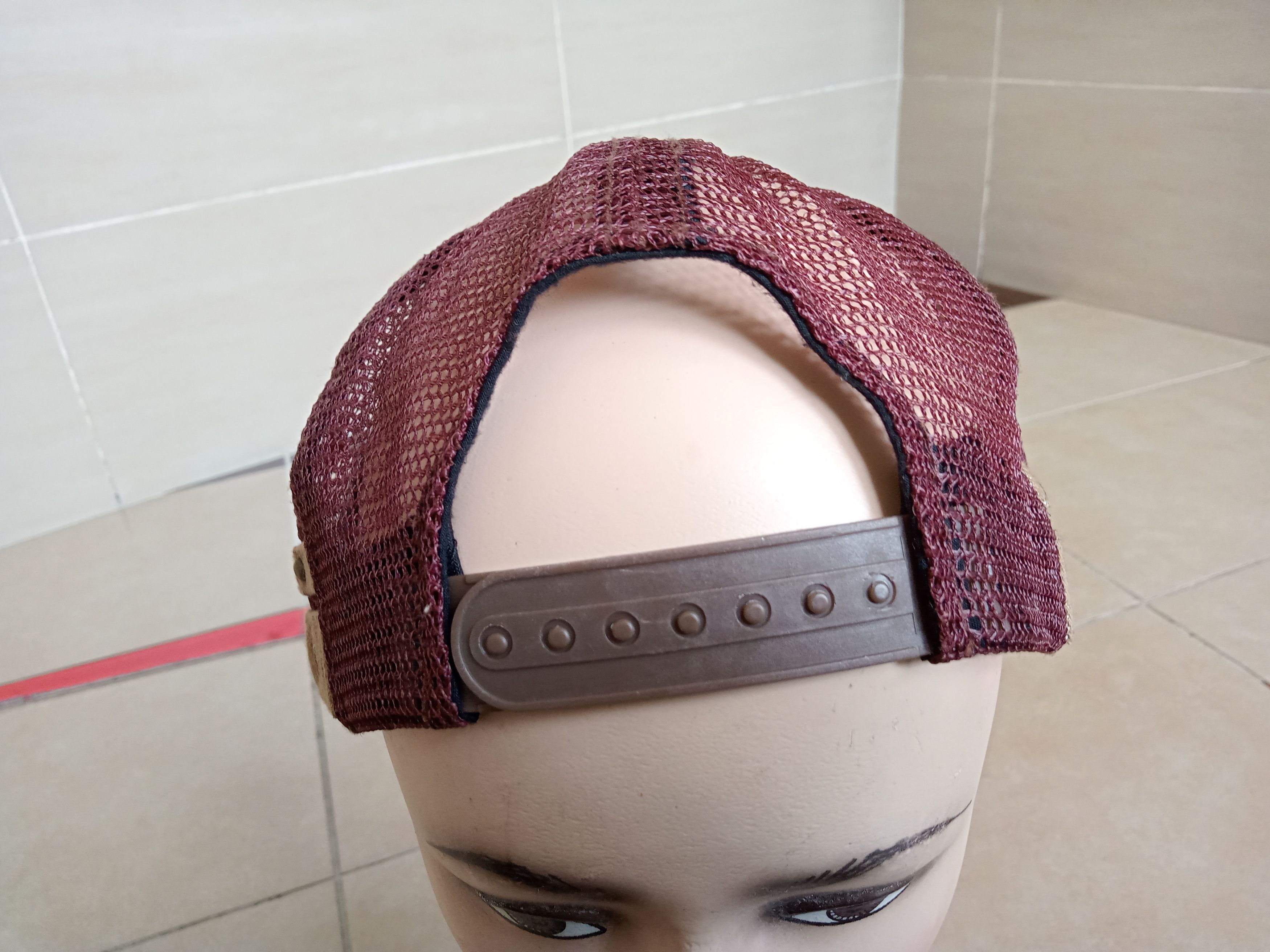 Vintage Vintage Universal Stylo Japanese Trucker Hat Size ONE SIZE - 3 Thumbnail