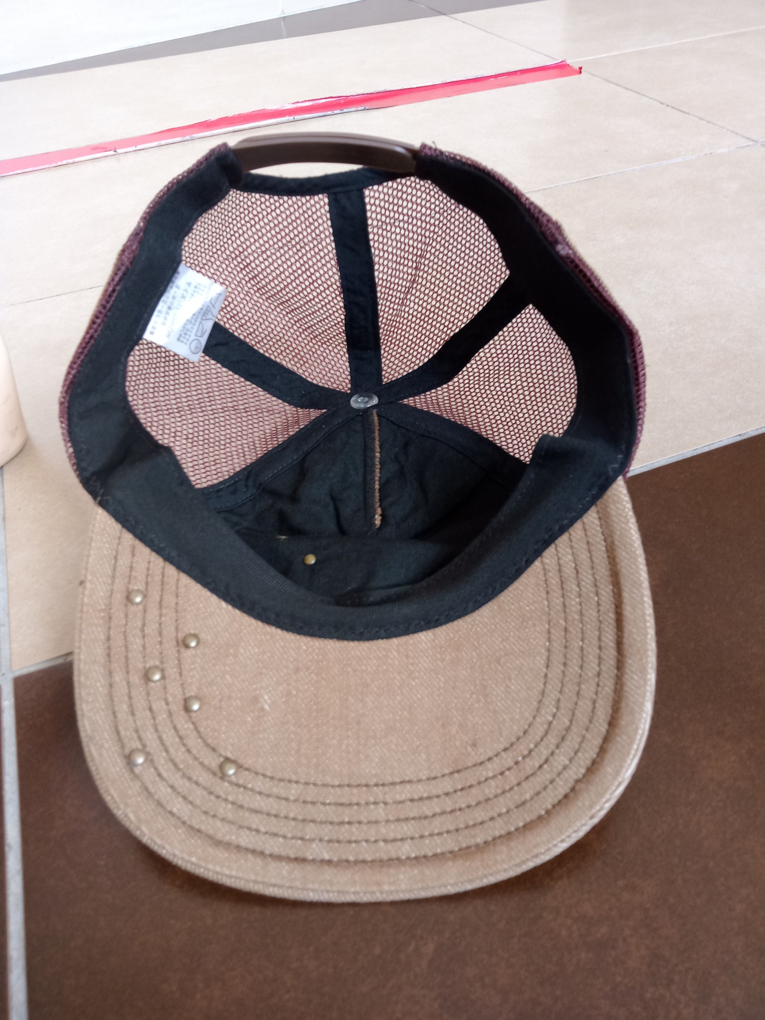 Vintage Vintage Universal Stylo Japanese Trucker Hat Size ONE SIZE - 20 Thumbnail