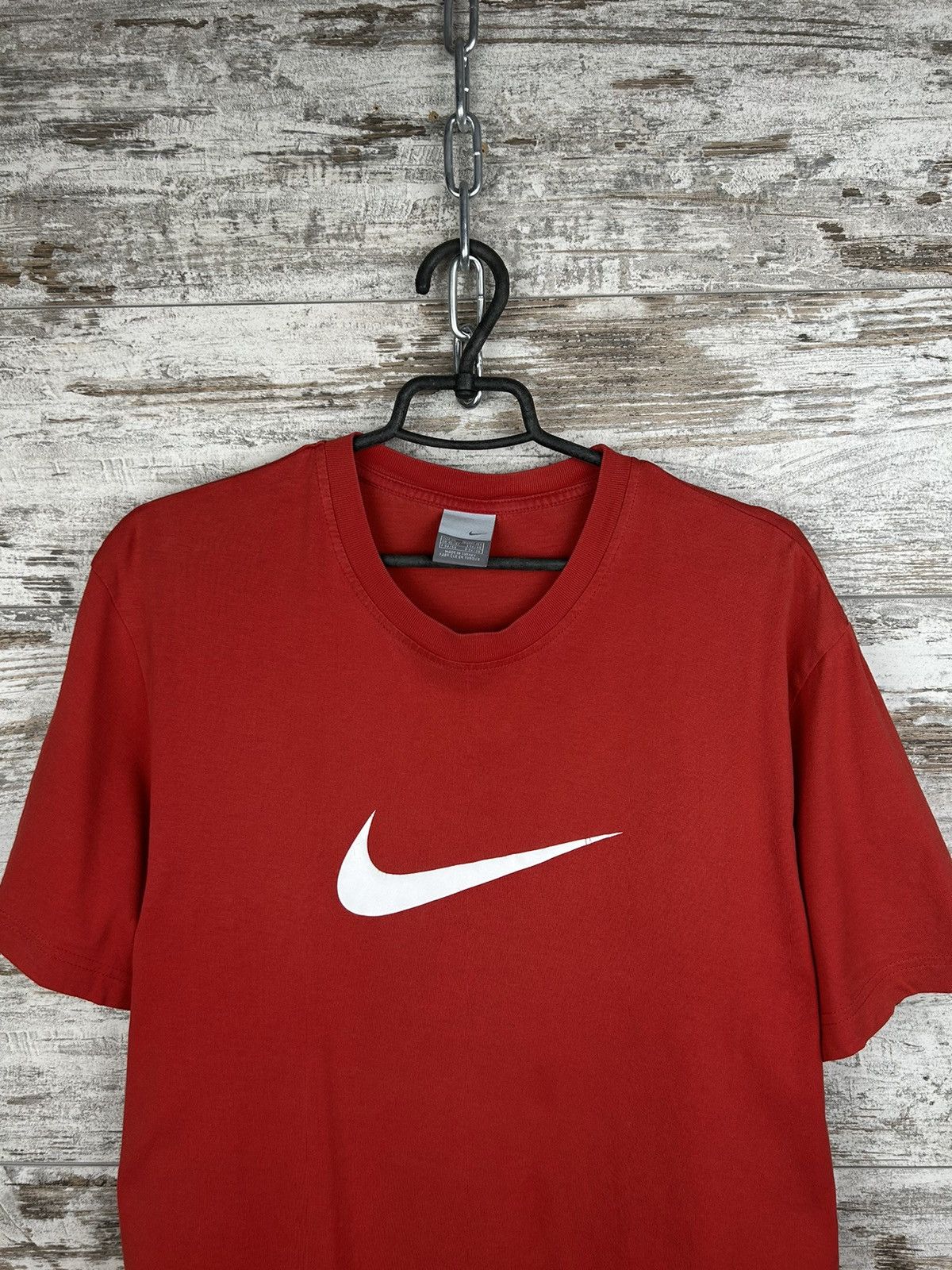 Nike Mens Vintage Nike Swoosh T Shirt streetwear y2k rare tee Size US XL / EU 56 / 4 - 2 Thumbnail