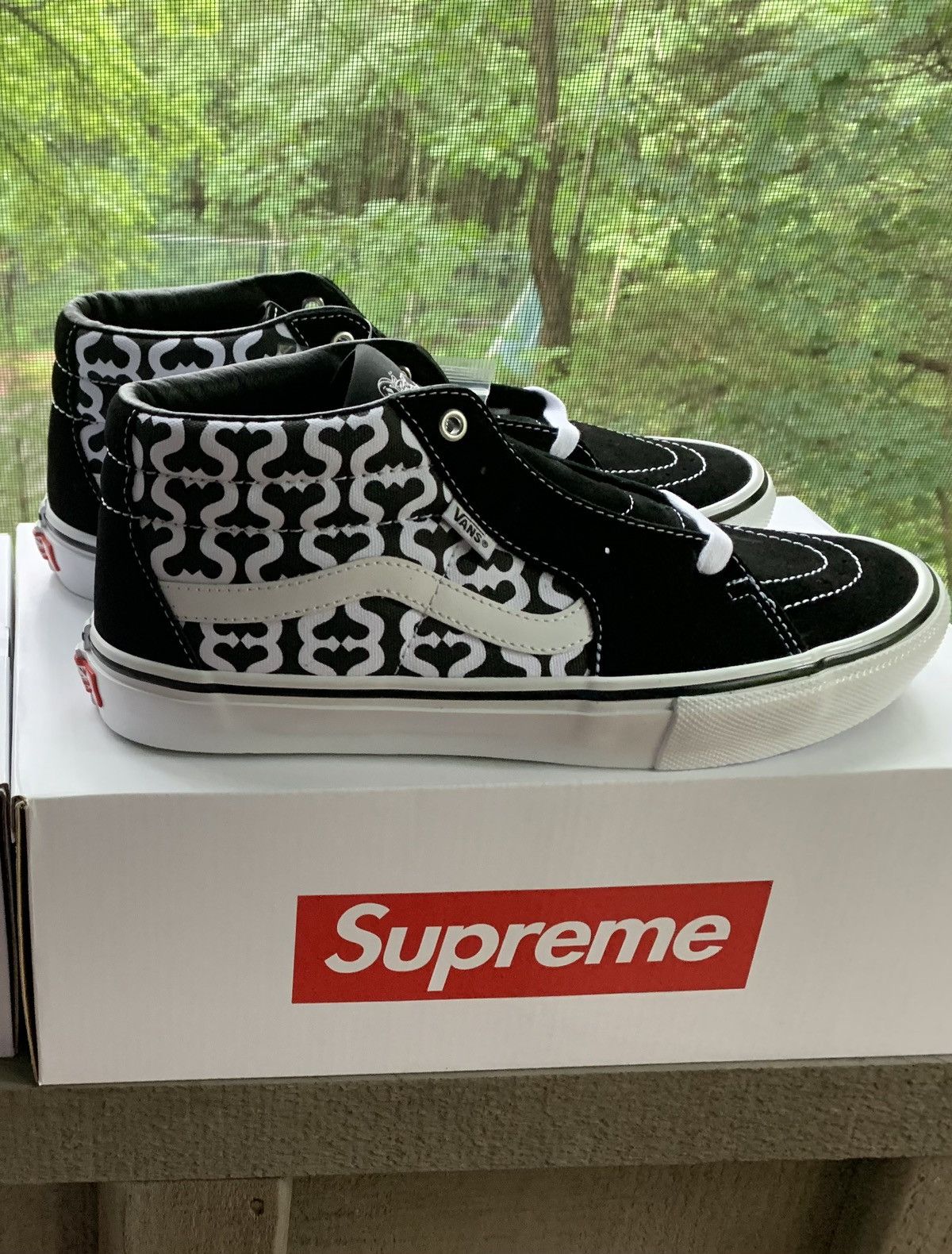 Supreme × Vans Supreme Vans Grosso Mid Monogram S Logo Black Size 8 Size US 8 / EU 41 - 2 Thumbnail