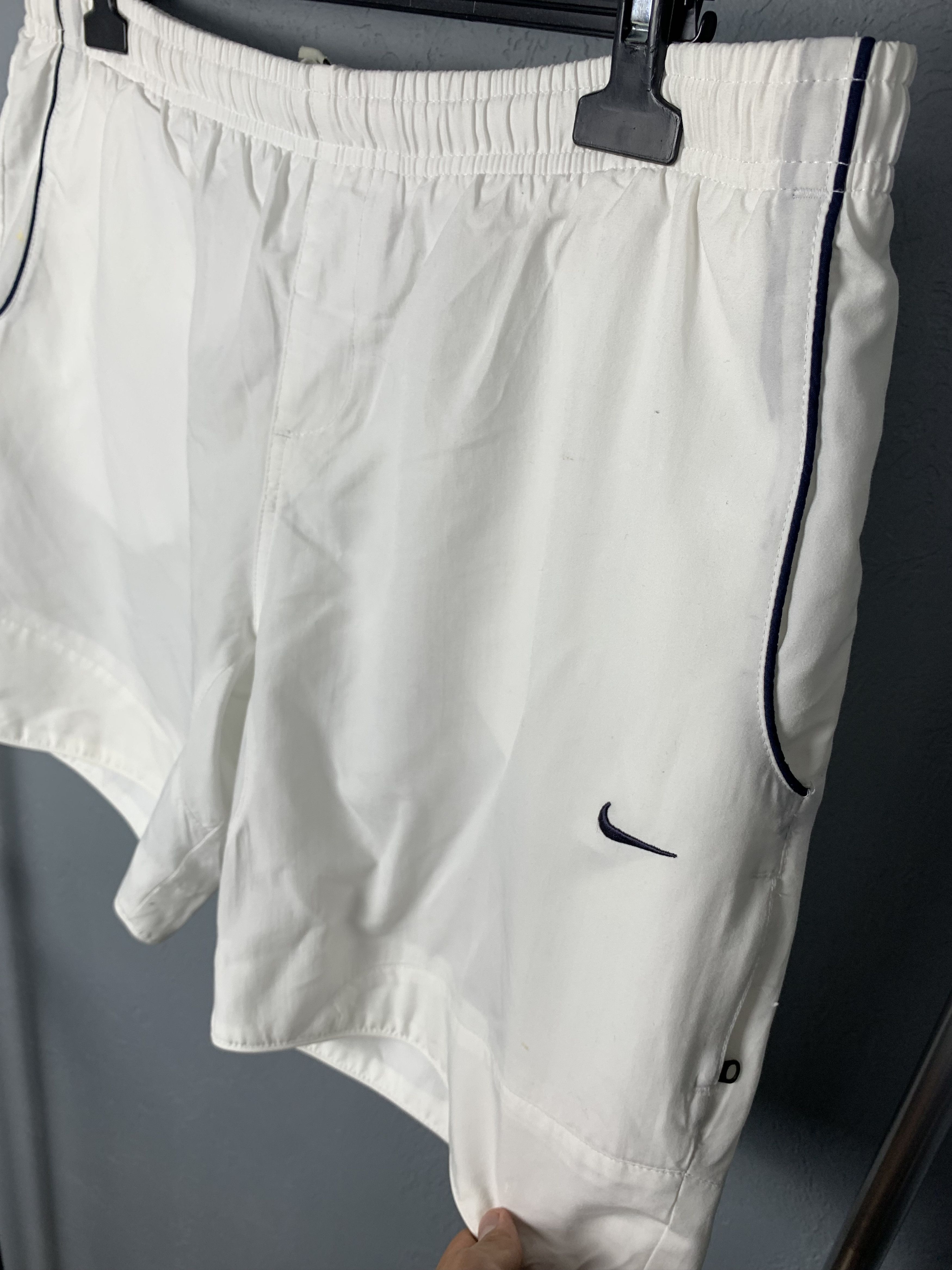 Nike × Vintage Nike Vintage Nylon Mens Shorts Y2K Size US 34 / EU 50 - 2 Thumbnail