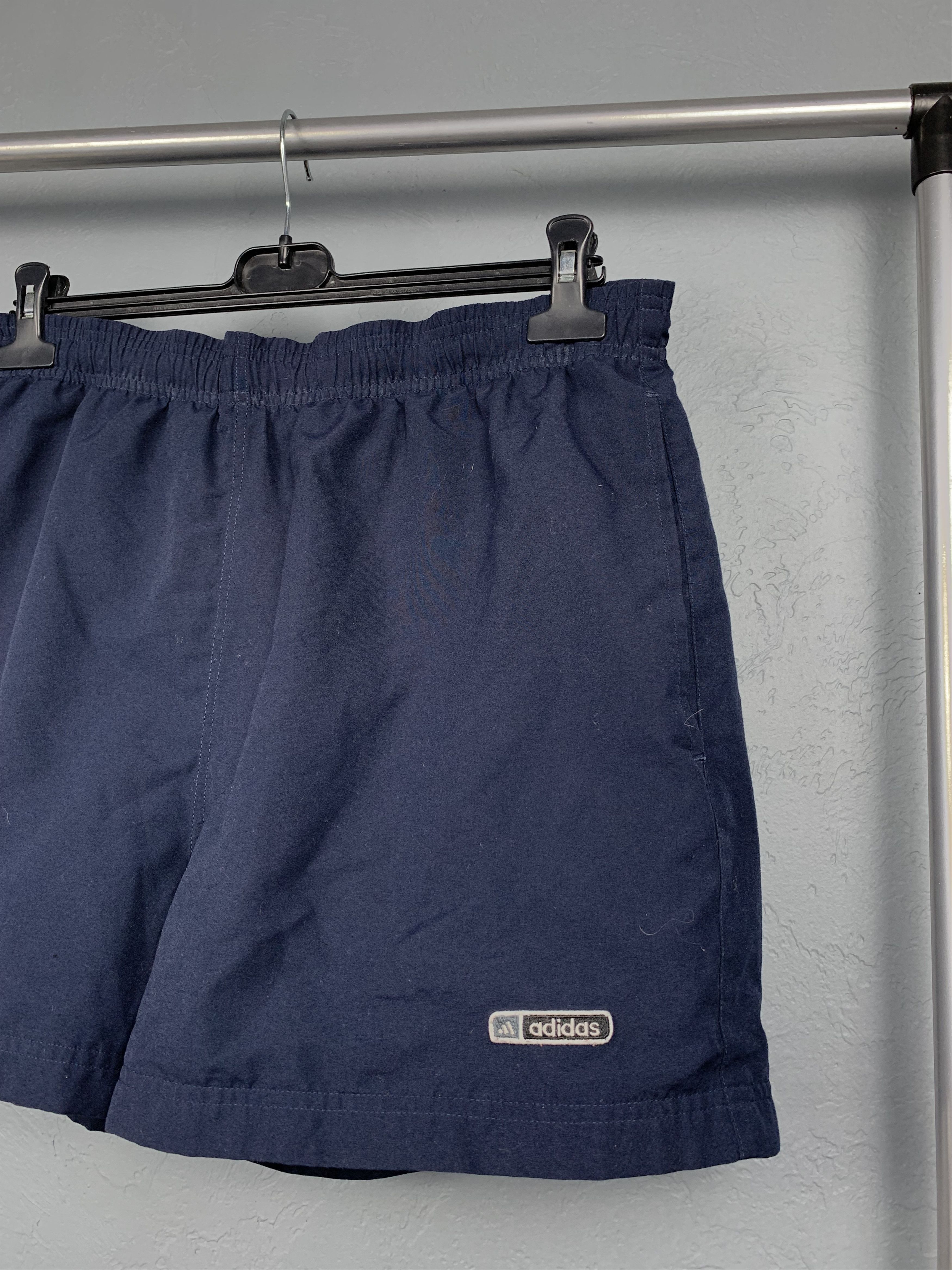 Adidas × Vintage Adidas Vintage Mens Nylon Shorts Y2K Size US 34 / EU 50 - 2 Thumbnail