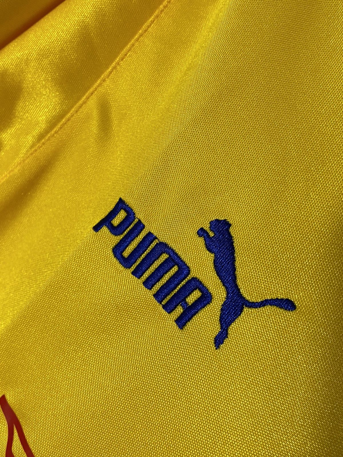 Puma × Vintage 1996 Vintage Leeds United Puma Soccer Jersey Size US S / EU 44-46 / 1 - 5 Thumbnail
