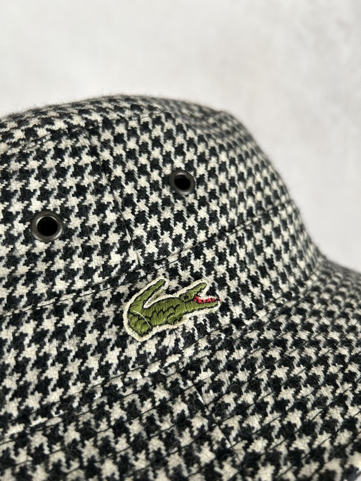 Lacoste Vintage Lacoste Reversible Bucket Hat Streetwear Luxury Size ONE SIZE - 3 Thumbnail