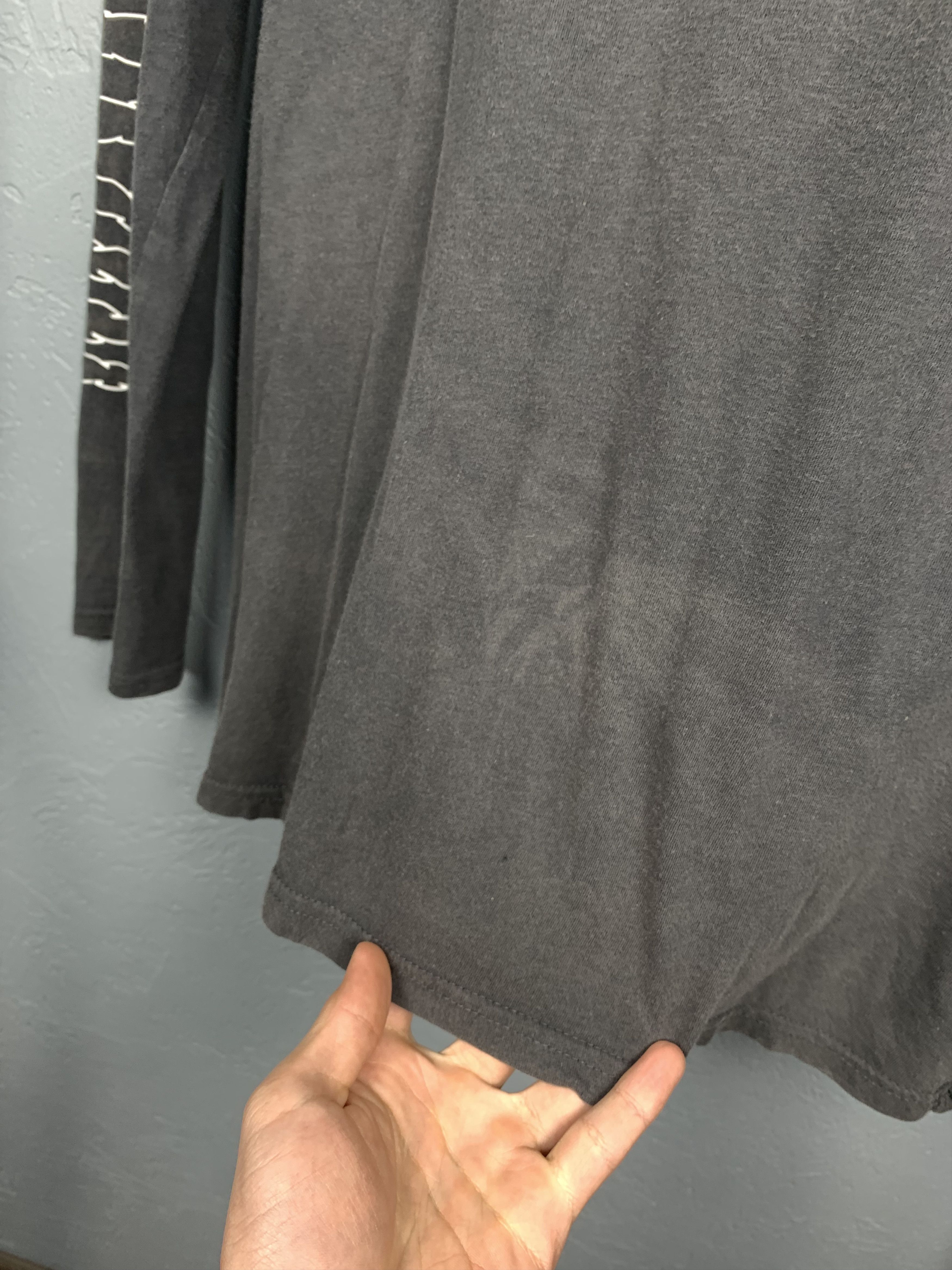 Mambo Mambo Australia Art Vintage Sun Faded Long Sleeve T-Shirt Size US M / EU 48-50 / 2 - 5 Thumbnail