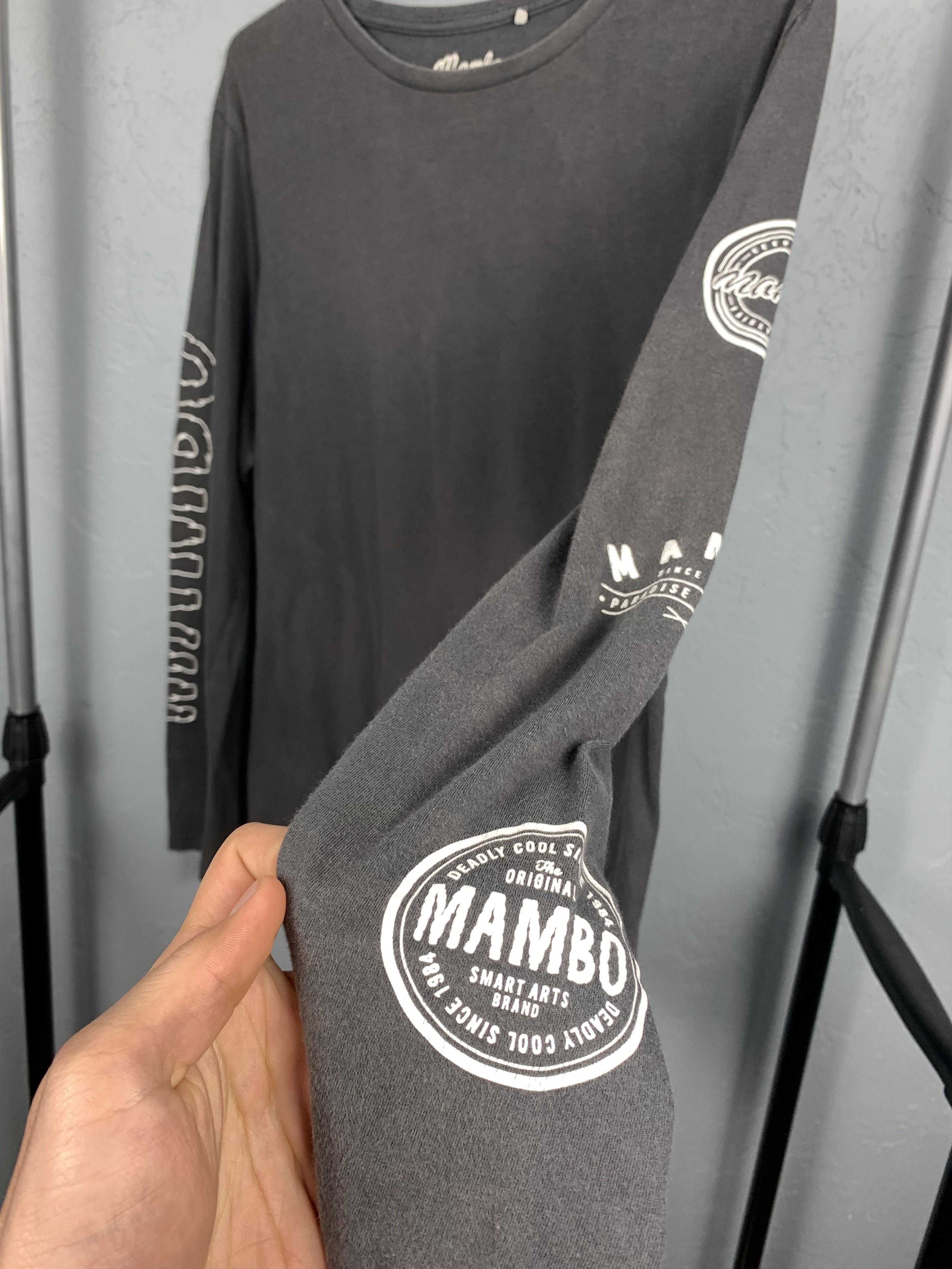 Mambo Mambo Australia Art Vintage Sun Faded Long Sleeve T-Shirt Size US M / EU 48-50 / 2 - 4 Thumbnail