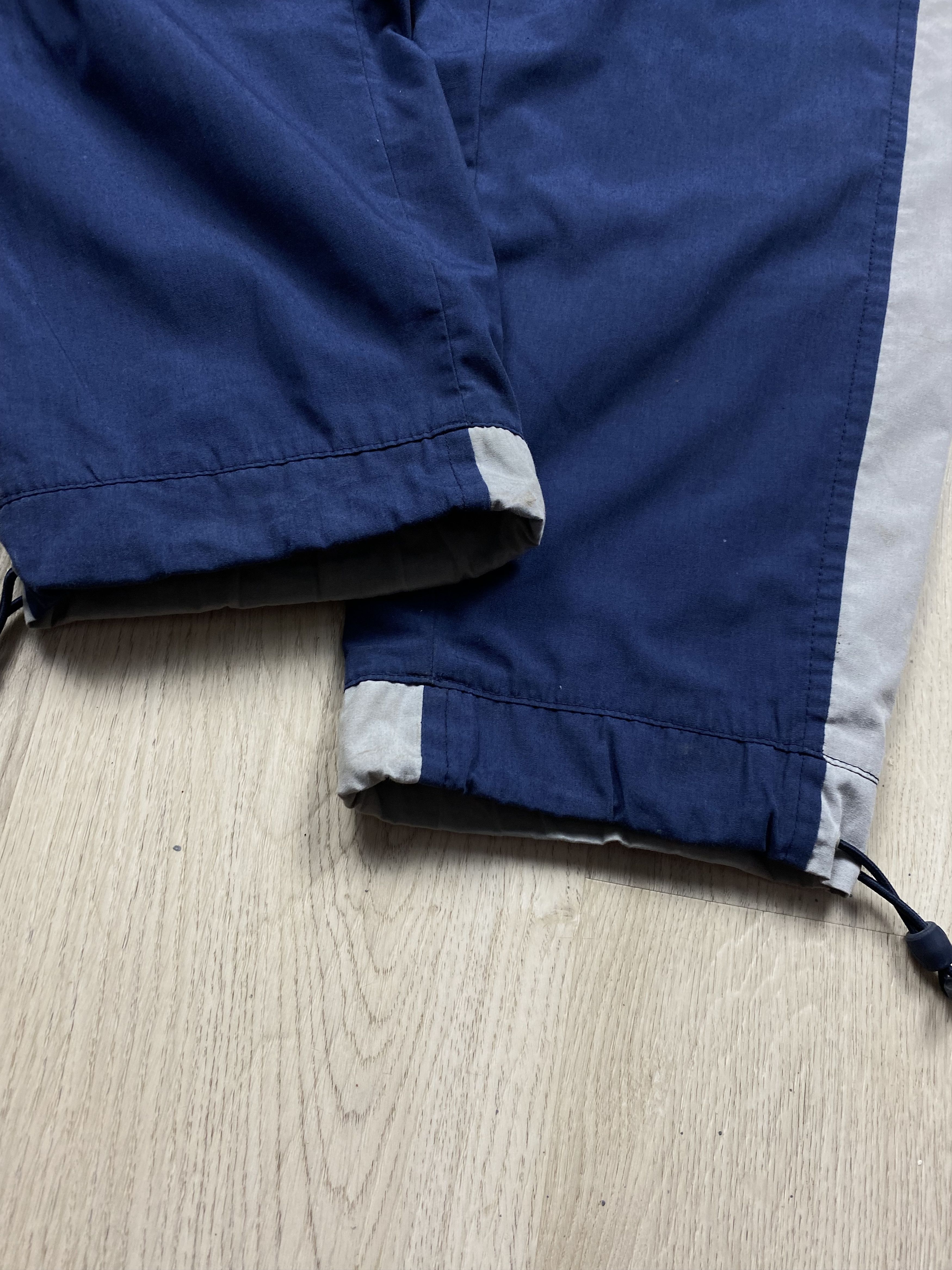 Nike × Vintage Nike Vintage Faded Mens Nylon Pants Y2K Drill Thrashed Size US 30 / EU 46 - 4 Thumbnail