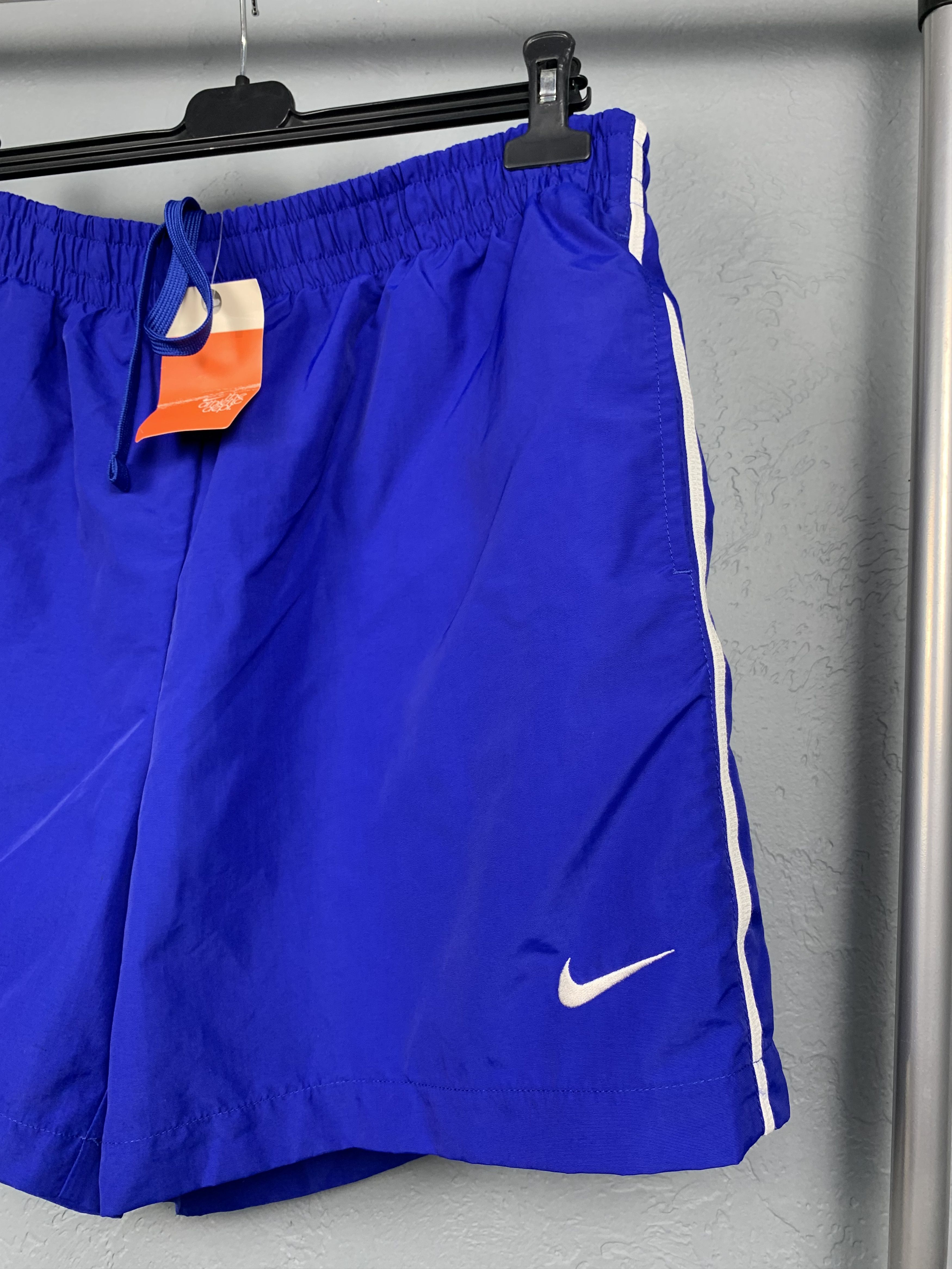 Nike × Vintage NEW Nike Nylon Mens Shorts Size US 38 / EU 54 - 2 Thumbnail