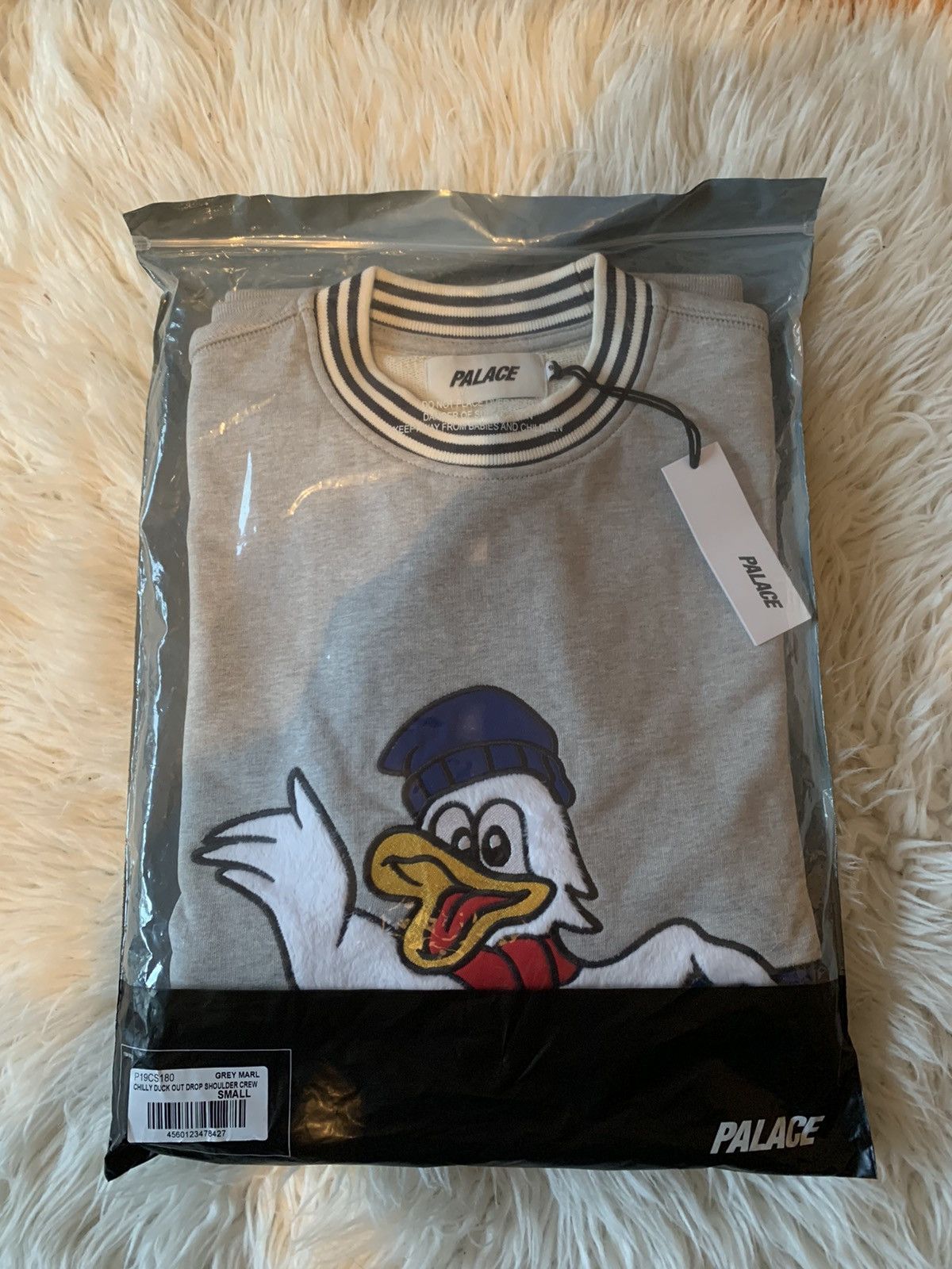 Palace Palace Chilly Duck Out Drop Shoulder Crew Grey Mar Size US S / EU 44-46 / 1 - 1 Thumbnail