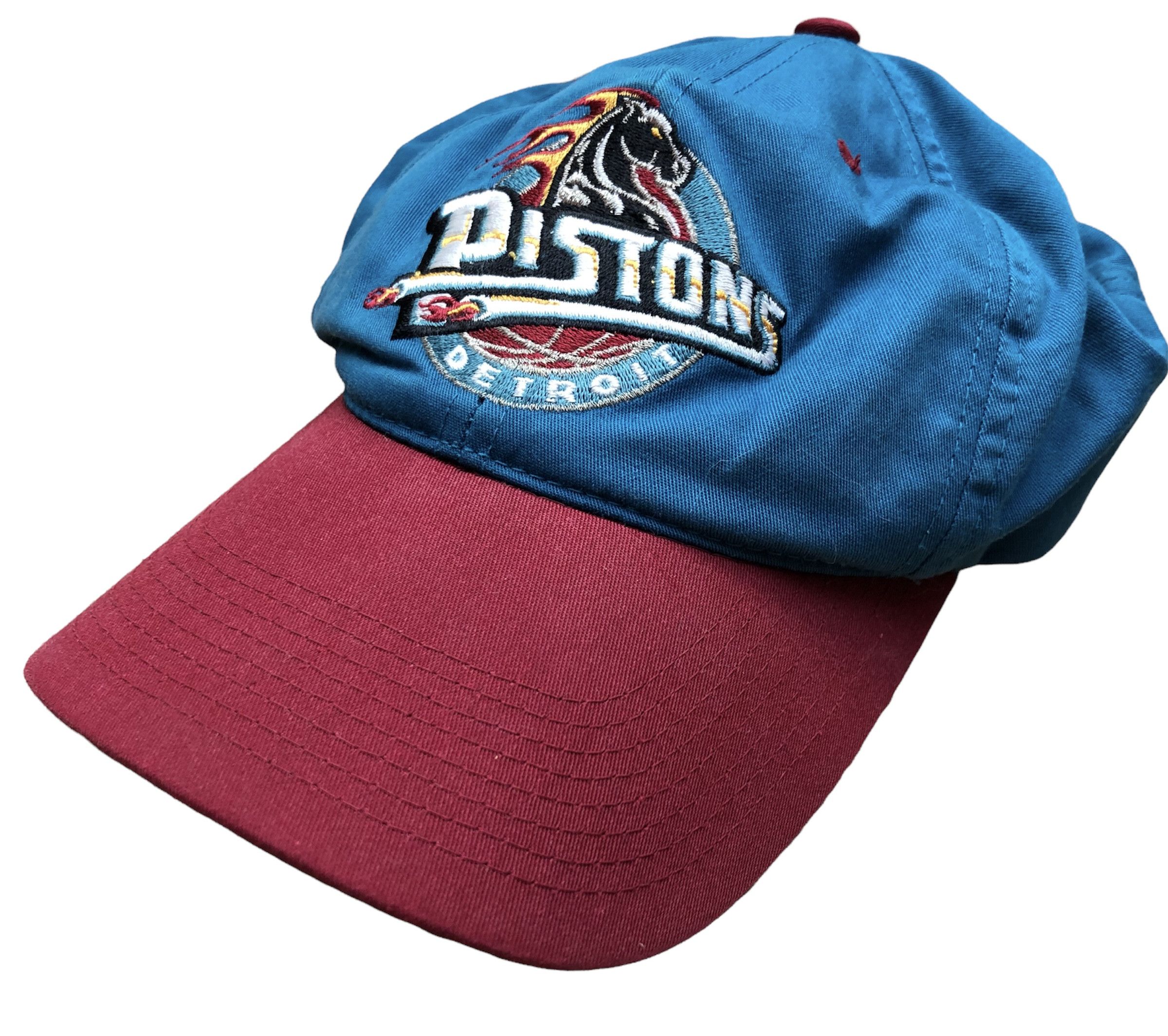 NBA × Vintage Vintage 90's Detroit Pistons Snapback Hat Cap Y2K Hype Size ONE SIZE - 1 Thumbnail