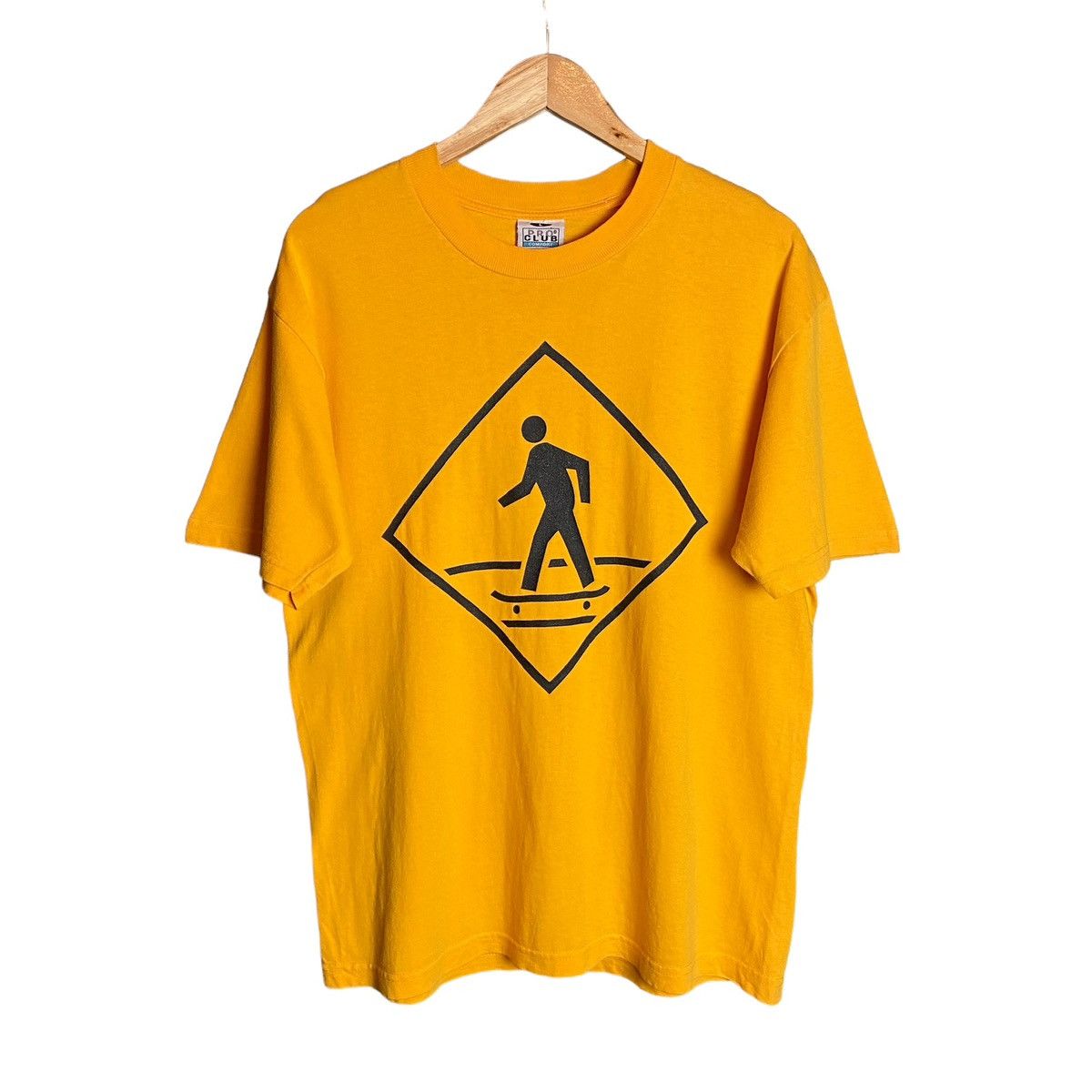 Vintage Vintage 90s DV8 Skateboard Tee Size US L / EU 52-54 / 3 - 1 Thumbnail