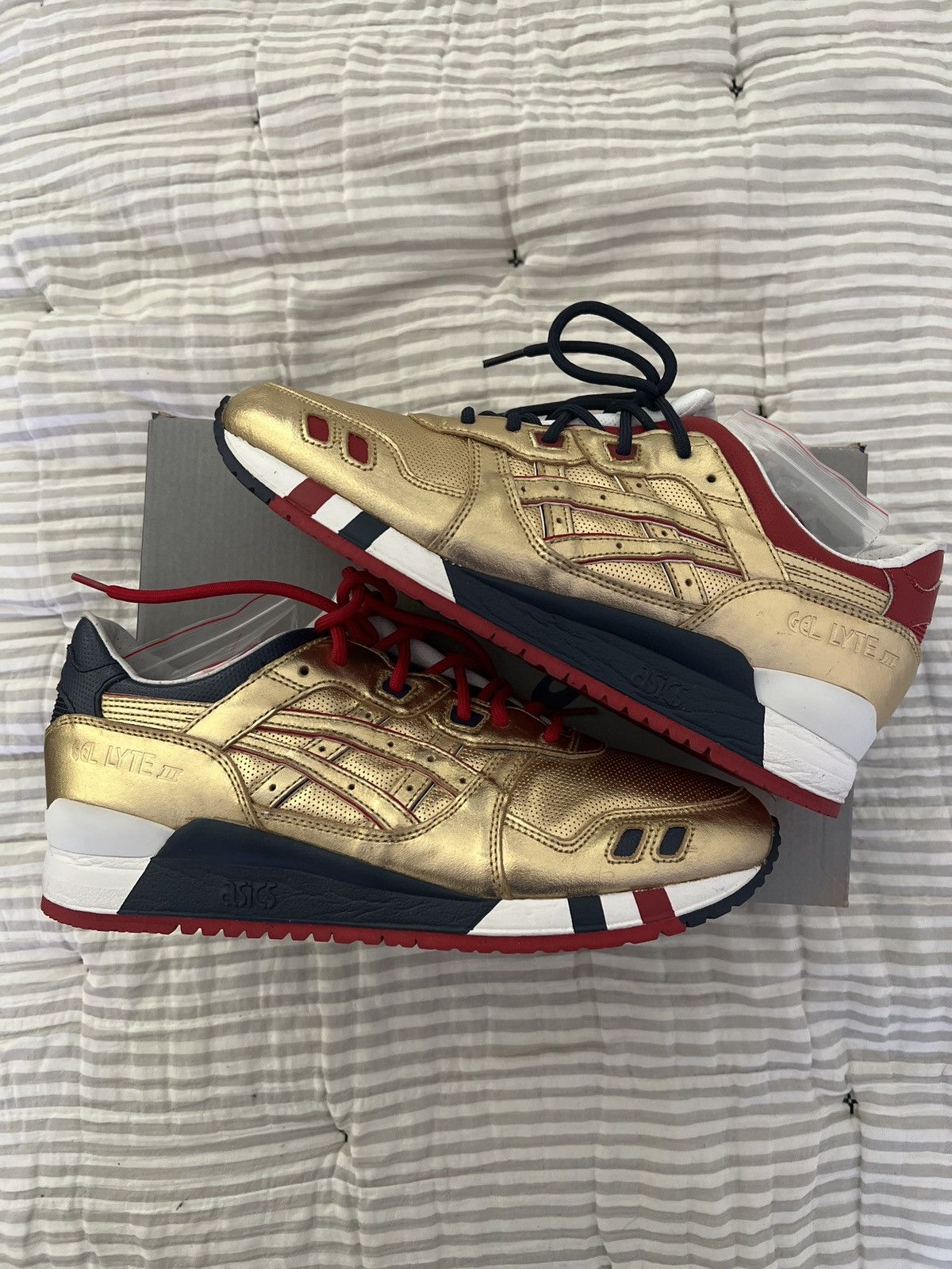 Asics × Kith × Ronnie Fieg Ronnie Fieg Asics KFE USA Gold Size US 11 / EU 44 - 1 Thumbnail