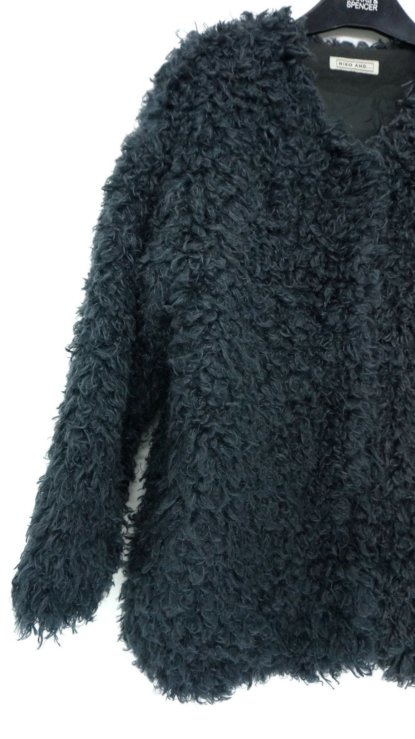Japanese Brand 🇯🇵NIKO AND... Japanese Brand Faux Fur Women's Cardigan Size M / US 6-8 / IT 42-44 - 5 Thumbnail