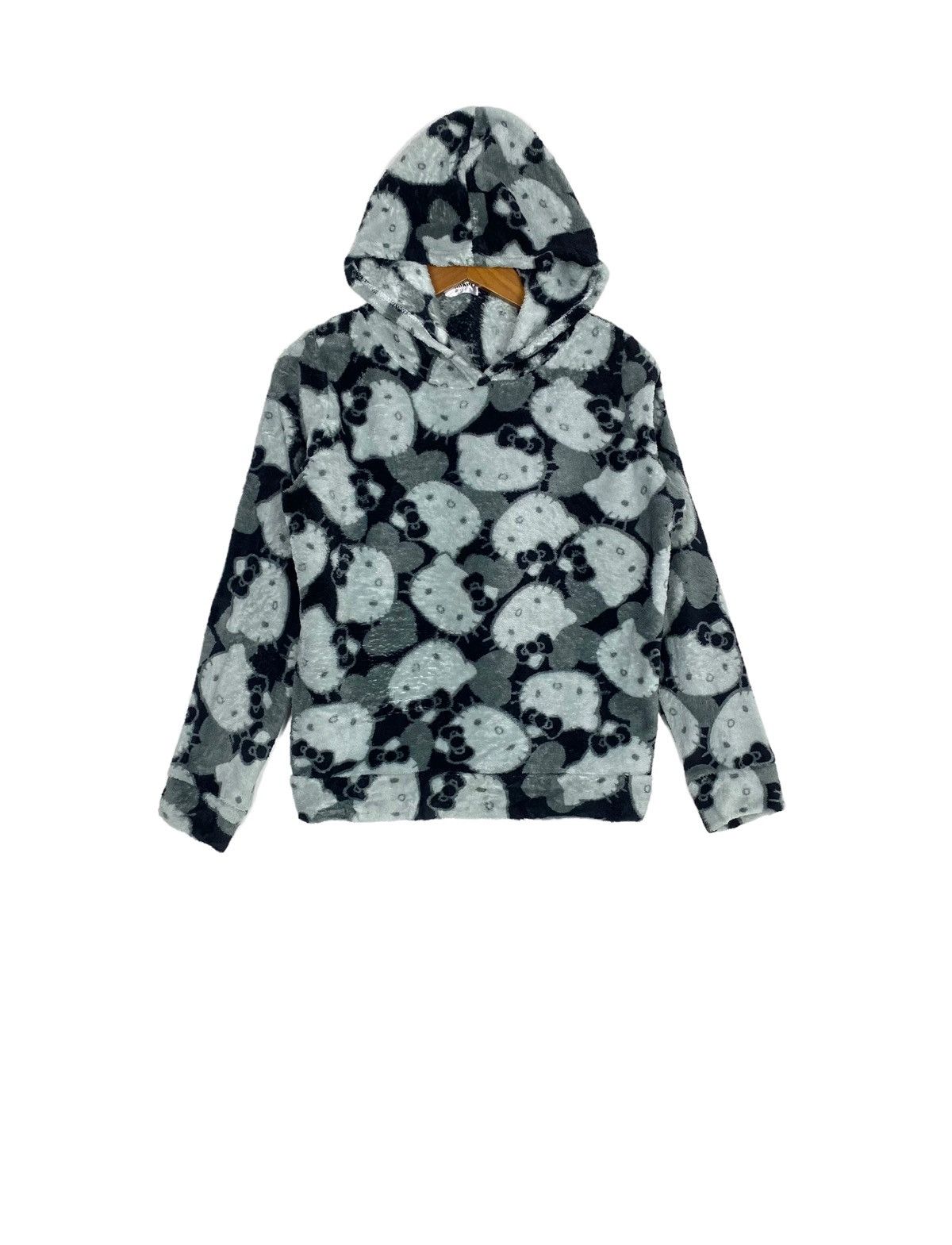 Japanese Brand Rare‼️ Hello Kitty Hoodie Fleece Full Print Size M / US 6-8 / IT 42-44 - 1 Thumbnail