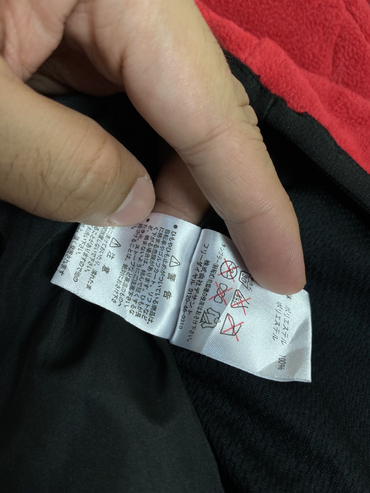 Descente Rare‼️ Descente Hoodie Fleece Nice Design Size US L / EU 52-54 / 3 - 6 Thumbnail