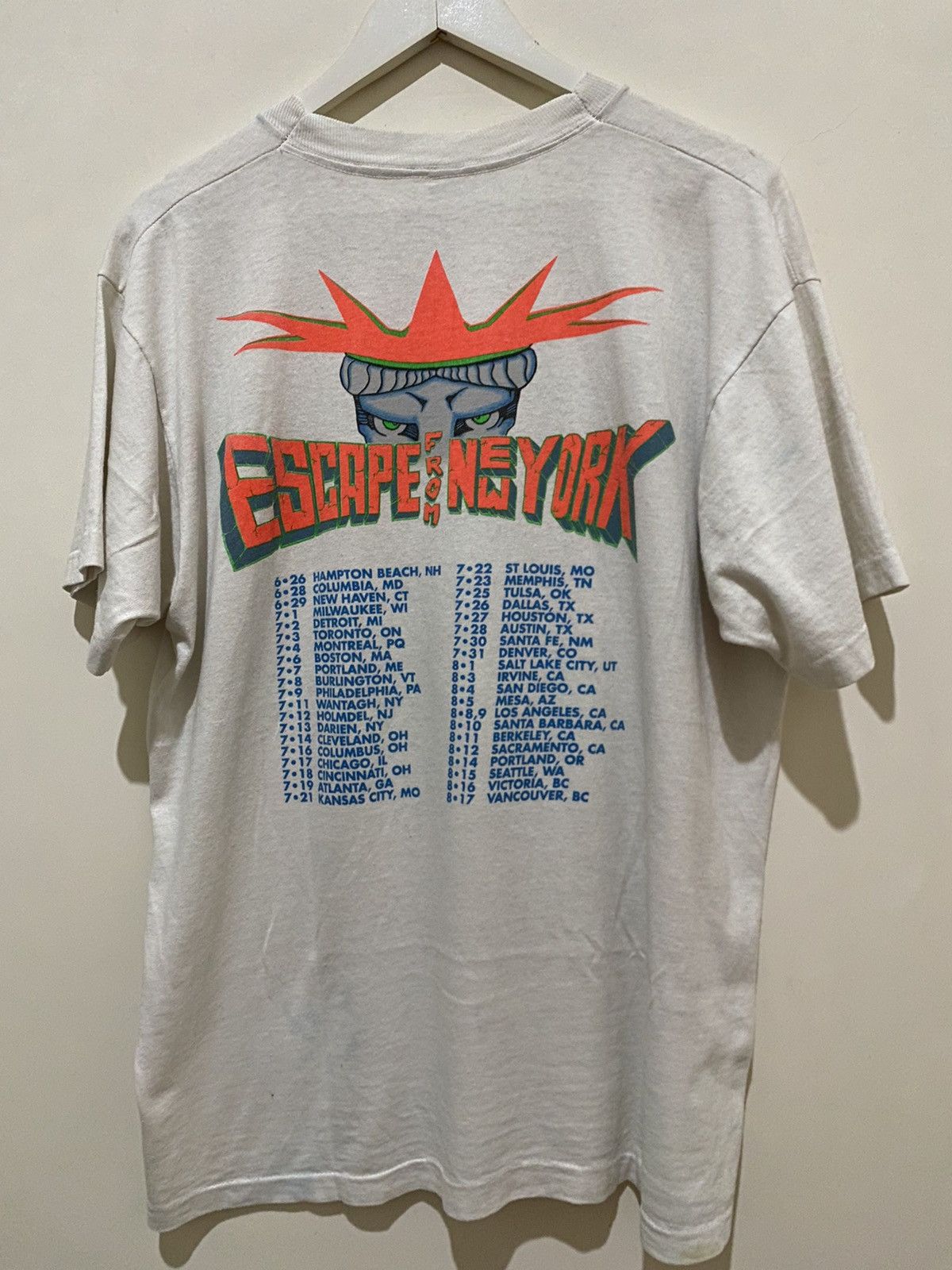 90's Vintage Ramones Escape From New York T-Shirt