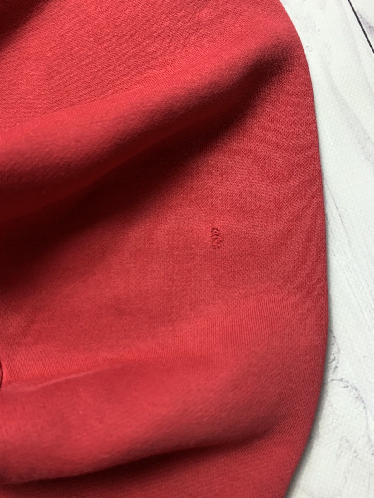 Nike × Vintage Vintage Hoodie Nike big logo red Size US L / EU 52-54 / 3 - 3 Thumbnail