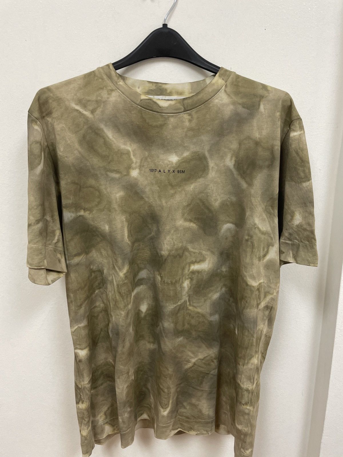 1017 alyx 9sm Short sleeve camo