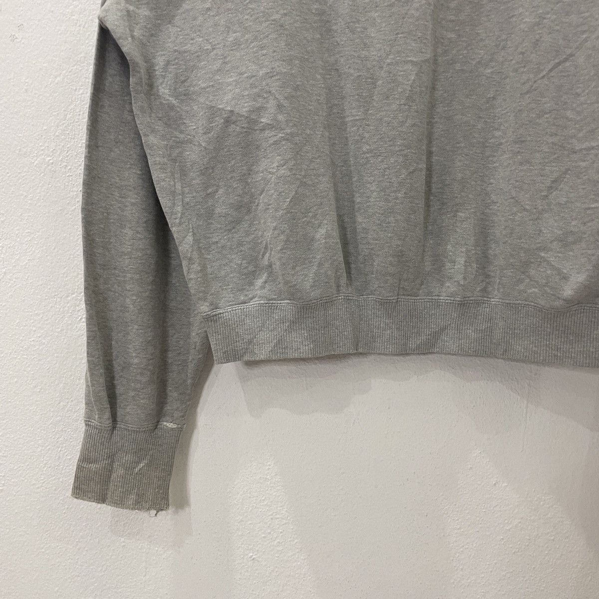 Nike Vintage 90s Nike Big Logo Distressed Sweatshirt Size US XL / EU 56 / 4 - 10 Thumbnail