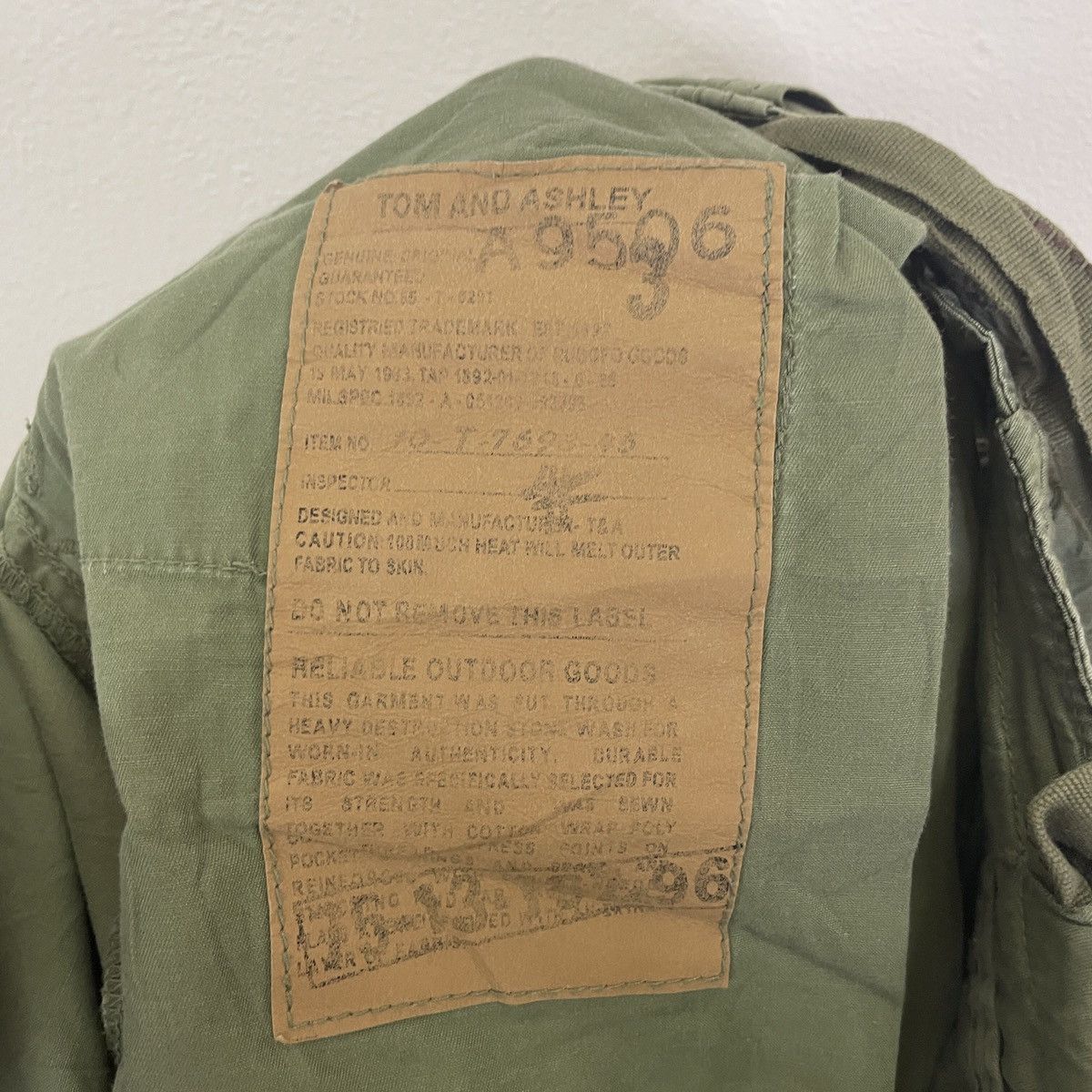 Japanese Brand Vintage Tom And Ashley Military Bondage Cargo Pants Size US 33 - 12 Thumbnail
