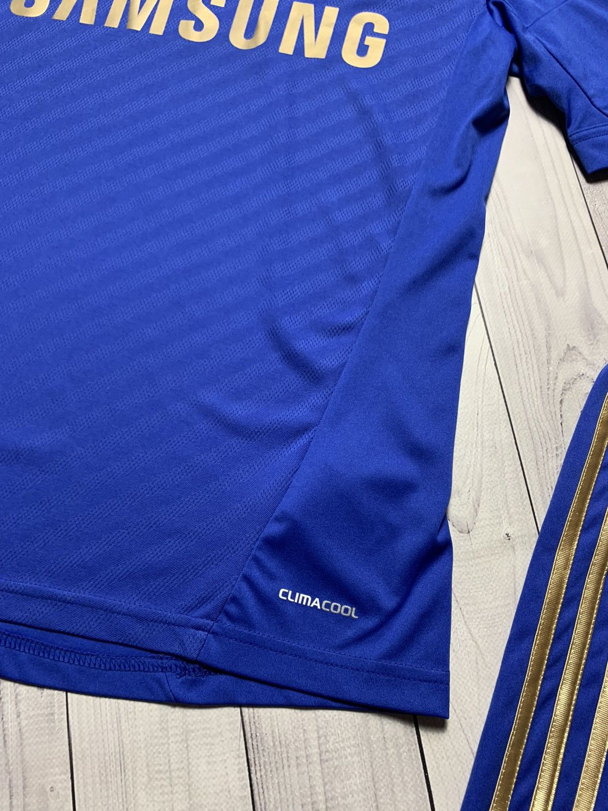 Adidas × Vintage Soccer jersey Chelsea gold stripes suit shorts size S Size US S / EU 44-46 / 1 - 7 Thumbnail