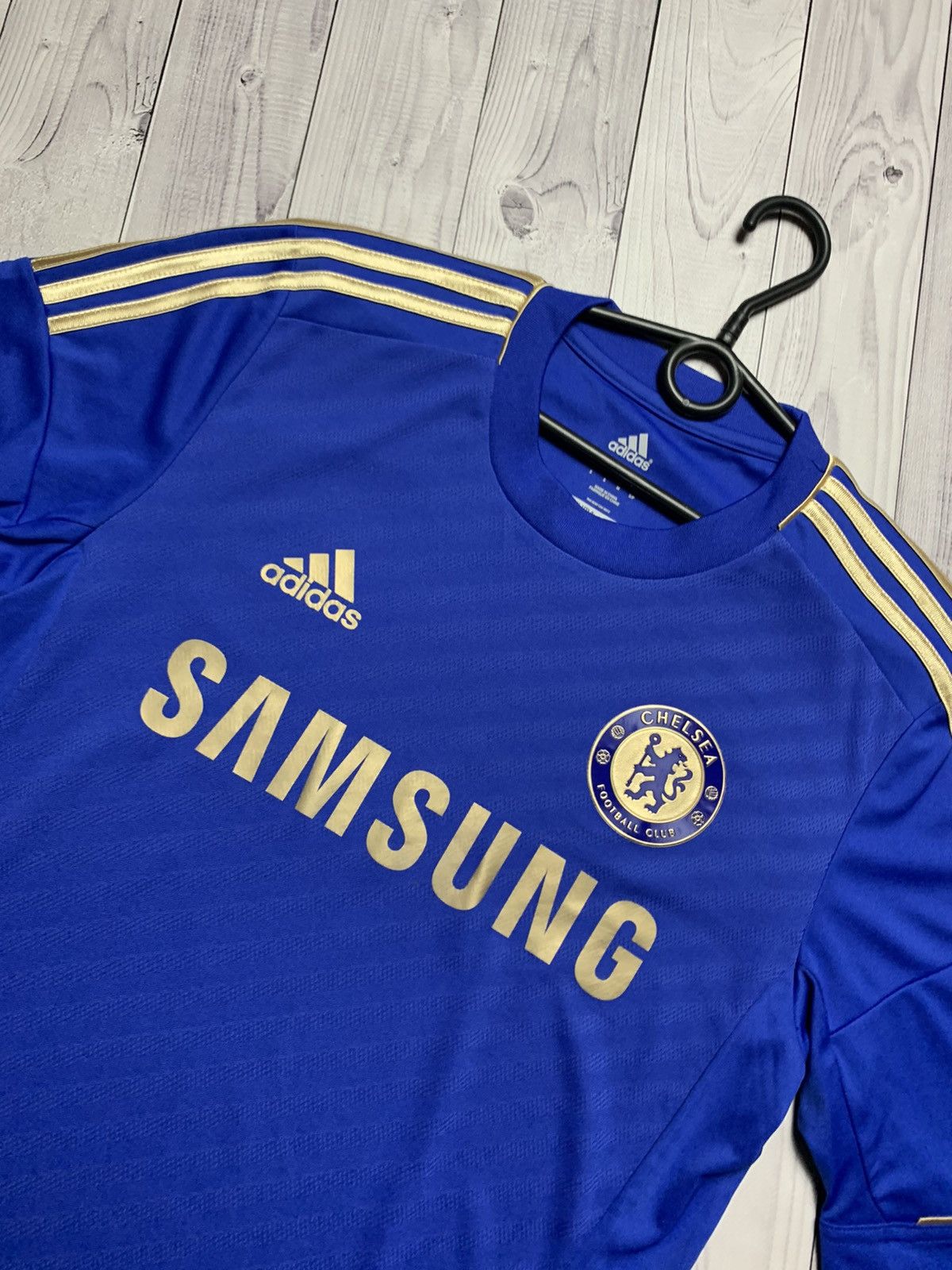 Adidas × Vintage Soccer jersey Chelsea gold stripes suit shorts size S Size US S / EU 44-46 / 1 - 2 Thumbnail
