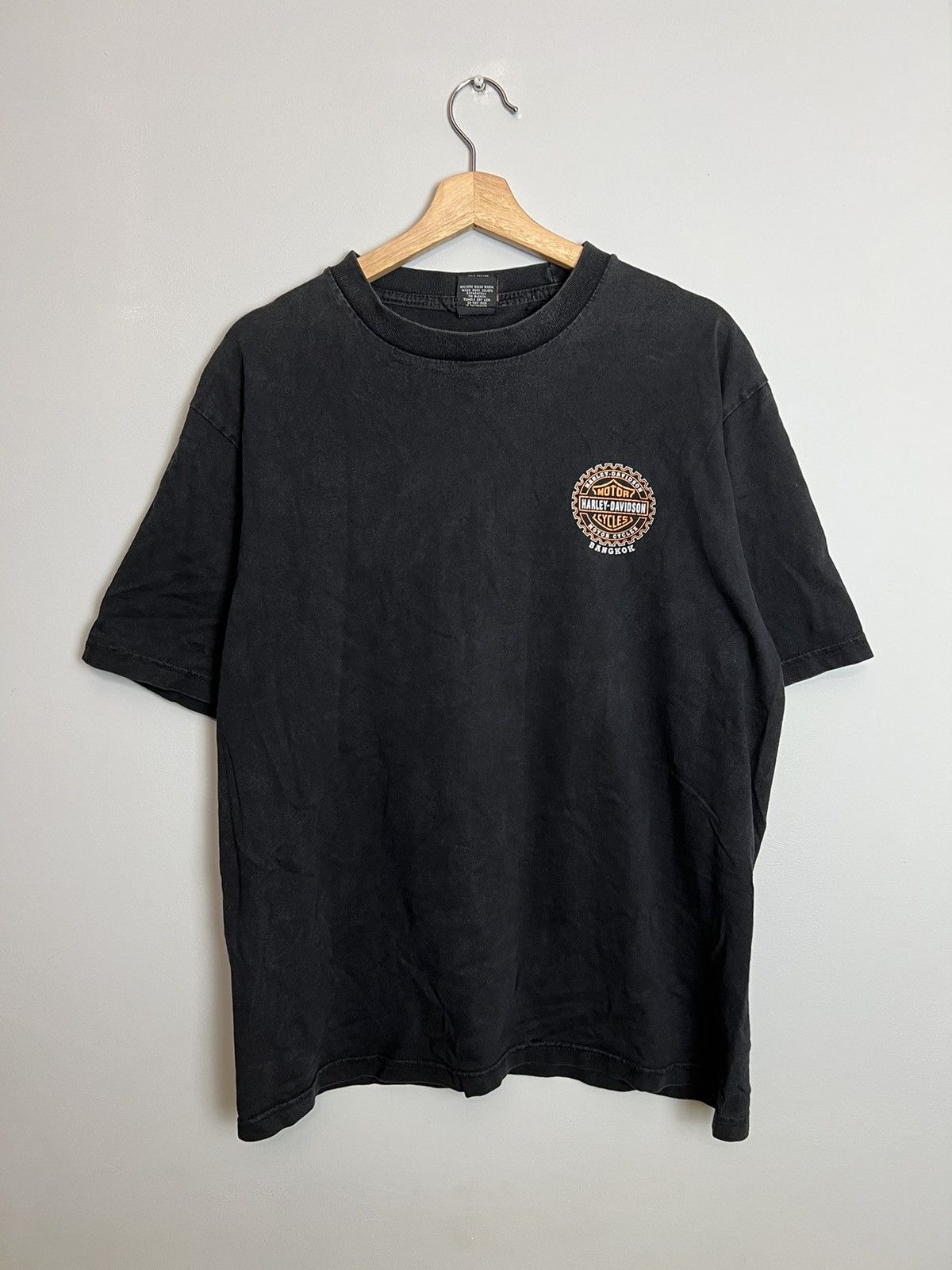 Harley Davidson Washed 00s Harley Davidson Motorcycles Bangkok Vintage Tee Size US L / EU 52-54 / 3 - 2 Thumbnail