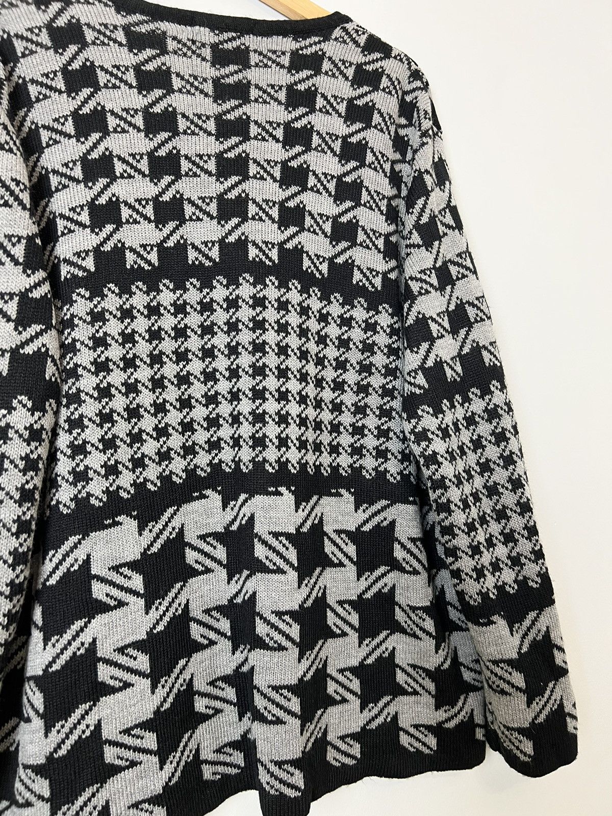 Vintage Vintage Avant Garde Shuriken Knit Rare Size US XL / EU 56 / 4 - 6 Thumbnail