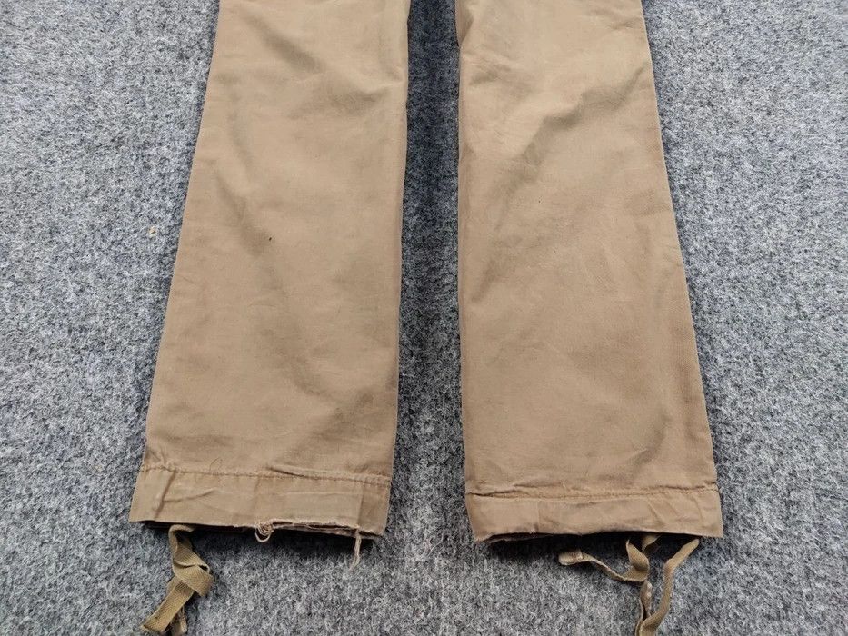 Carhartt Vintage Carhartt Wip Beige Cargo Thrift Pants Travis Style Size US 32 / EU 48 - 4 Thumbnail