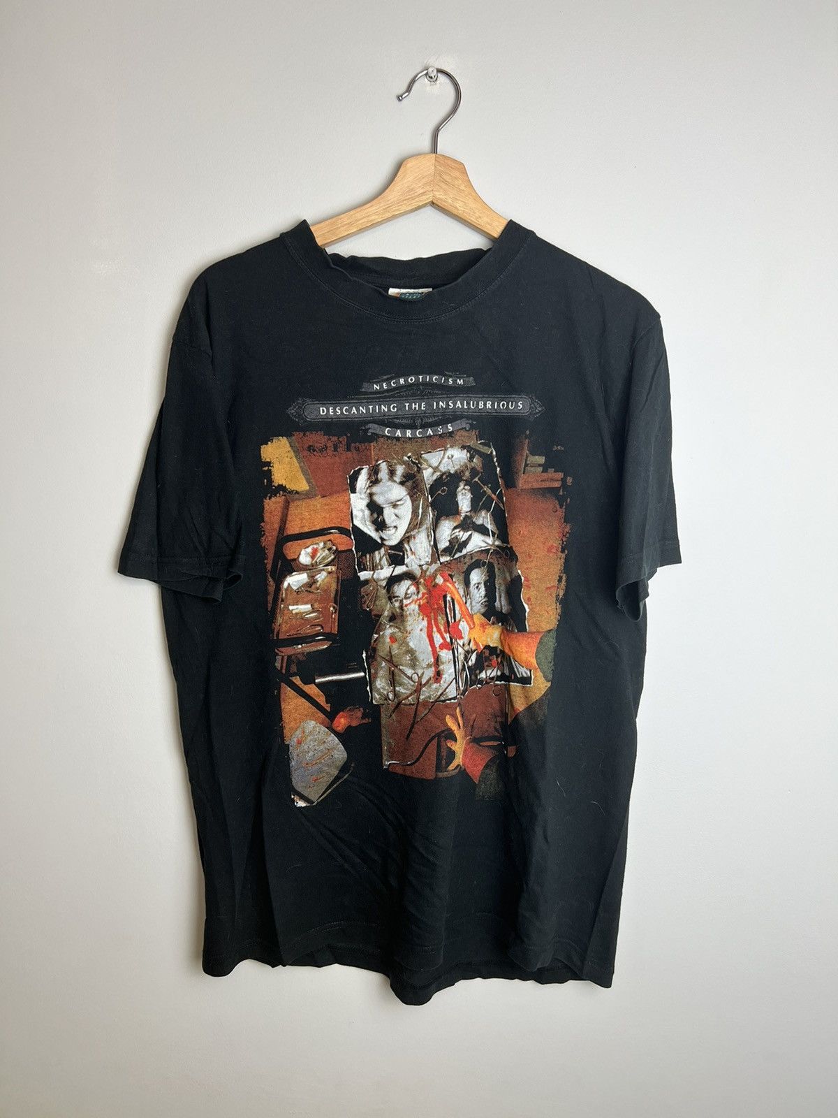 Band Tees Rare Vintage 90s Carcass Necroticism Death Metal Band Tshirt Size US L / EU 52-54 / 3 - 1 Thumbnail