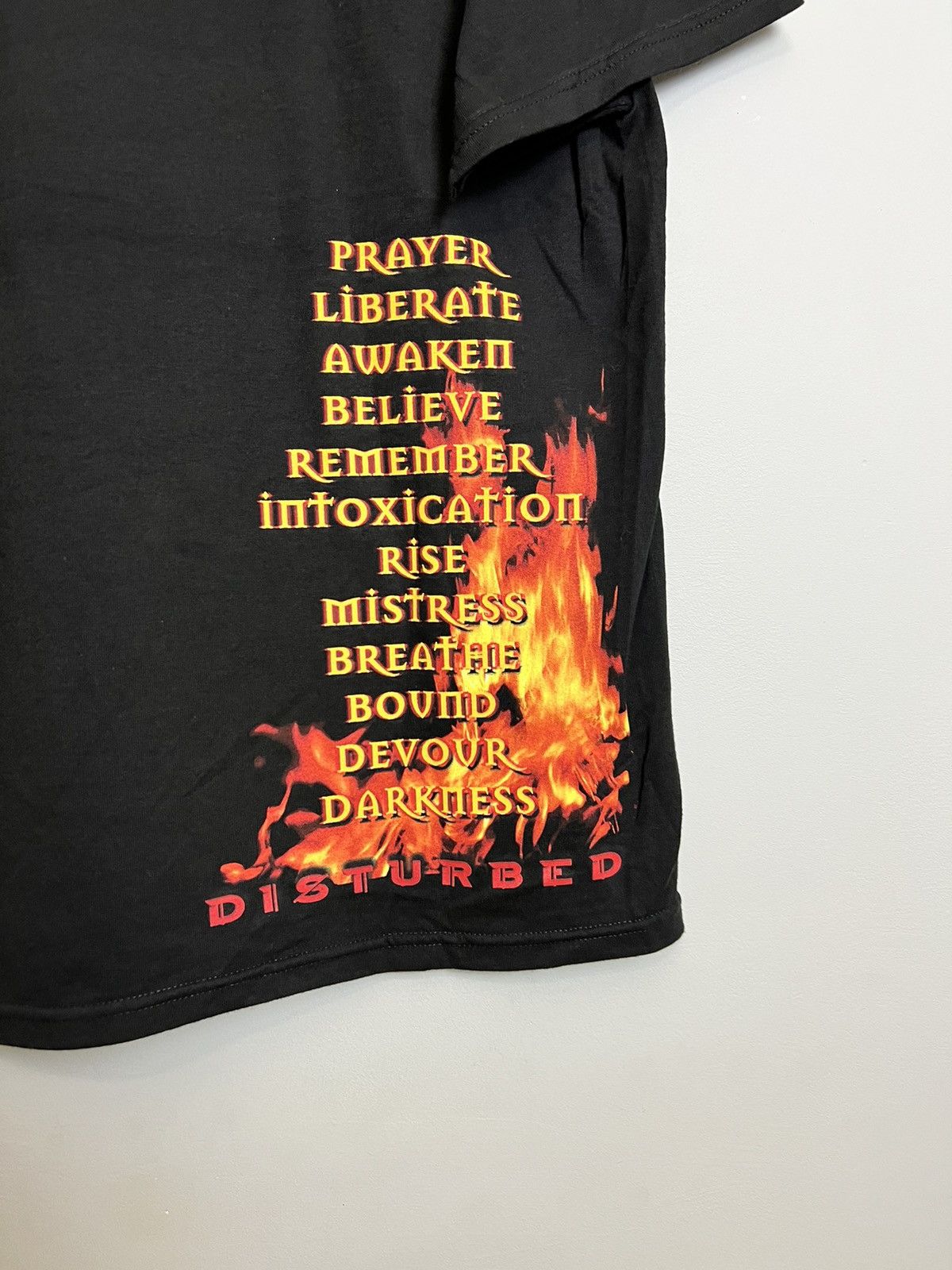 Band Tees Vintage 2002 Y2K Disturbed Nu Metal Band Tee Size Large Size US L / EU 52-54 / 3 - 4 Thumbnail