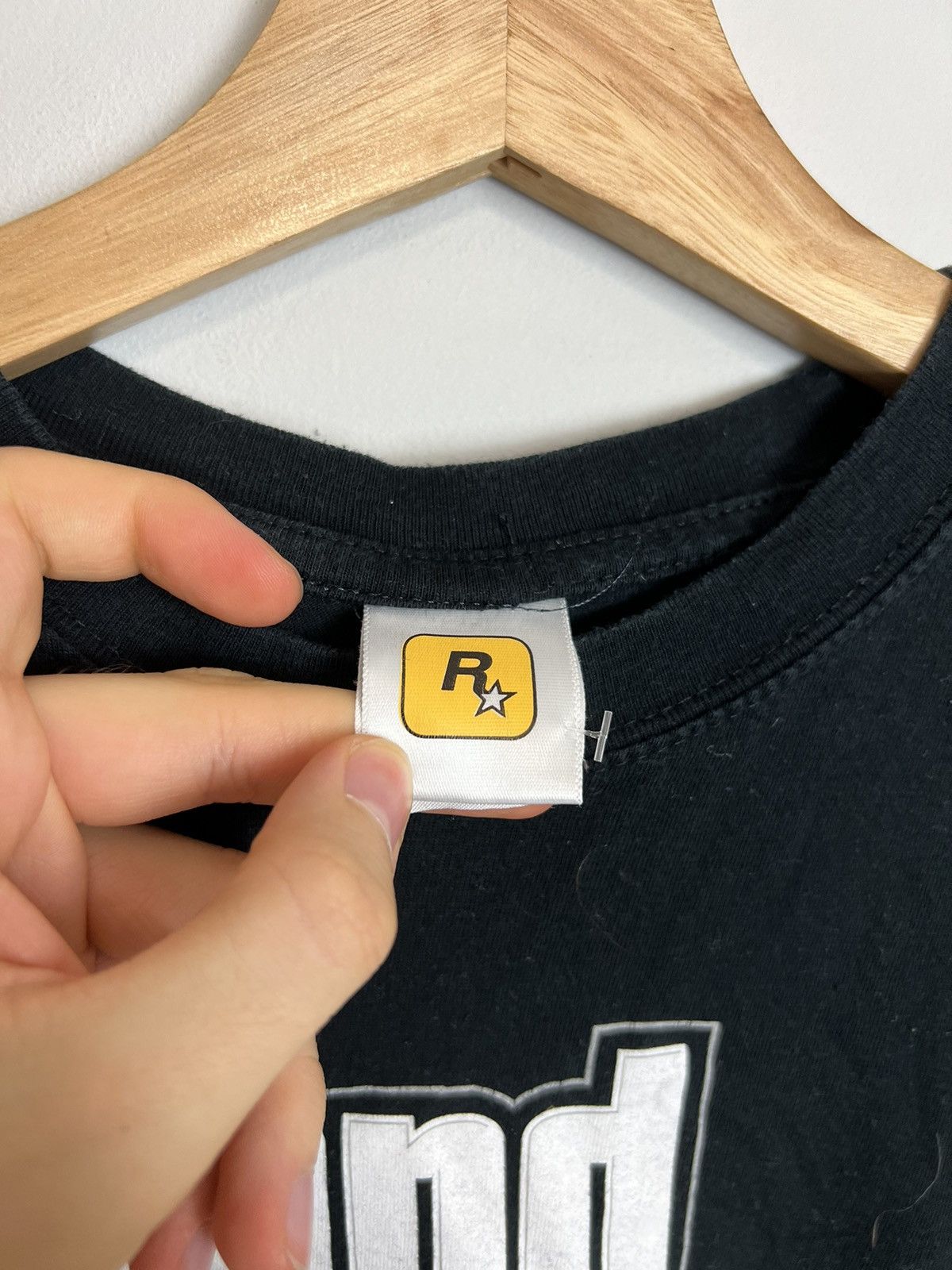 Band Tees Rare Vintage GTA Five 5 Rockstar Gaming Tshirt Hype Grail Size US M / EU 48-50 / 2 - 4 Thumbnail